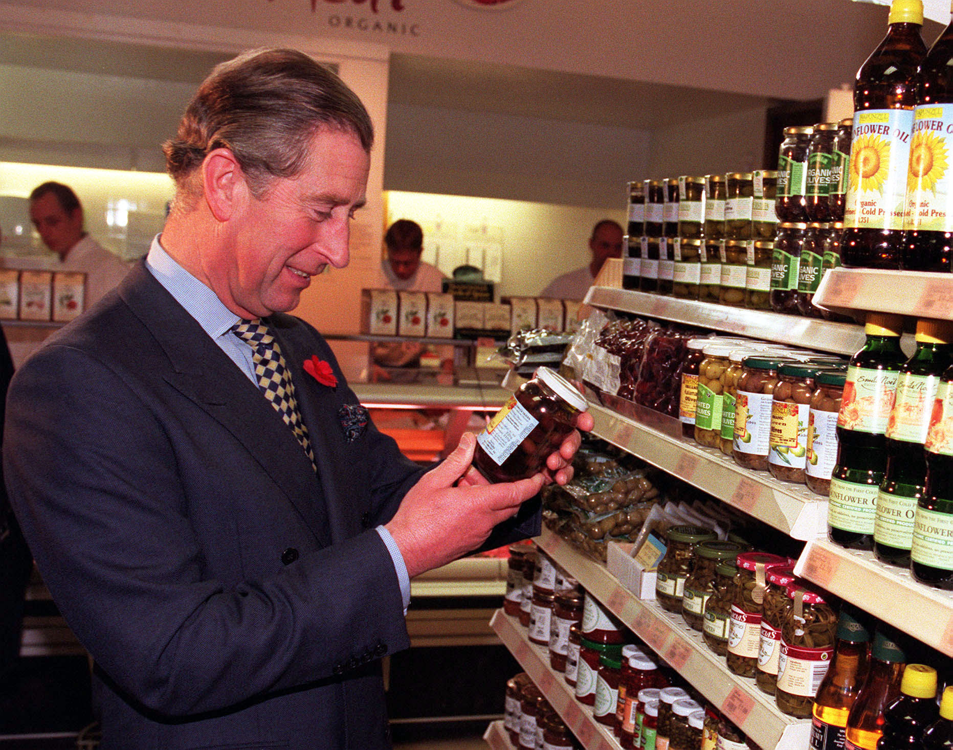 he Prince of Wales, went on a shopping expedition to an organic supermarket, in central London, where he chose a brand of organic olives, surprising staff and customers with an unannounced visit. * Prince Charles, a longtime proponent of natural foods, spent almost an hour walking around Britain's biggest organic food shop, Planet Organic, in Notting Hill. PA