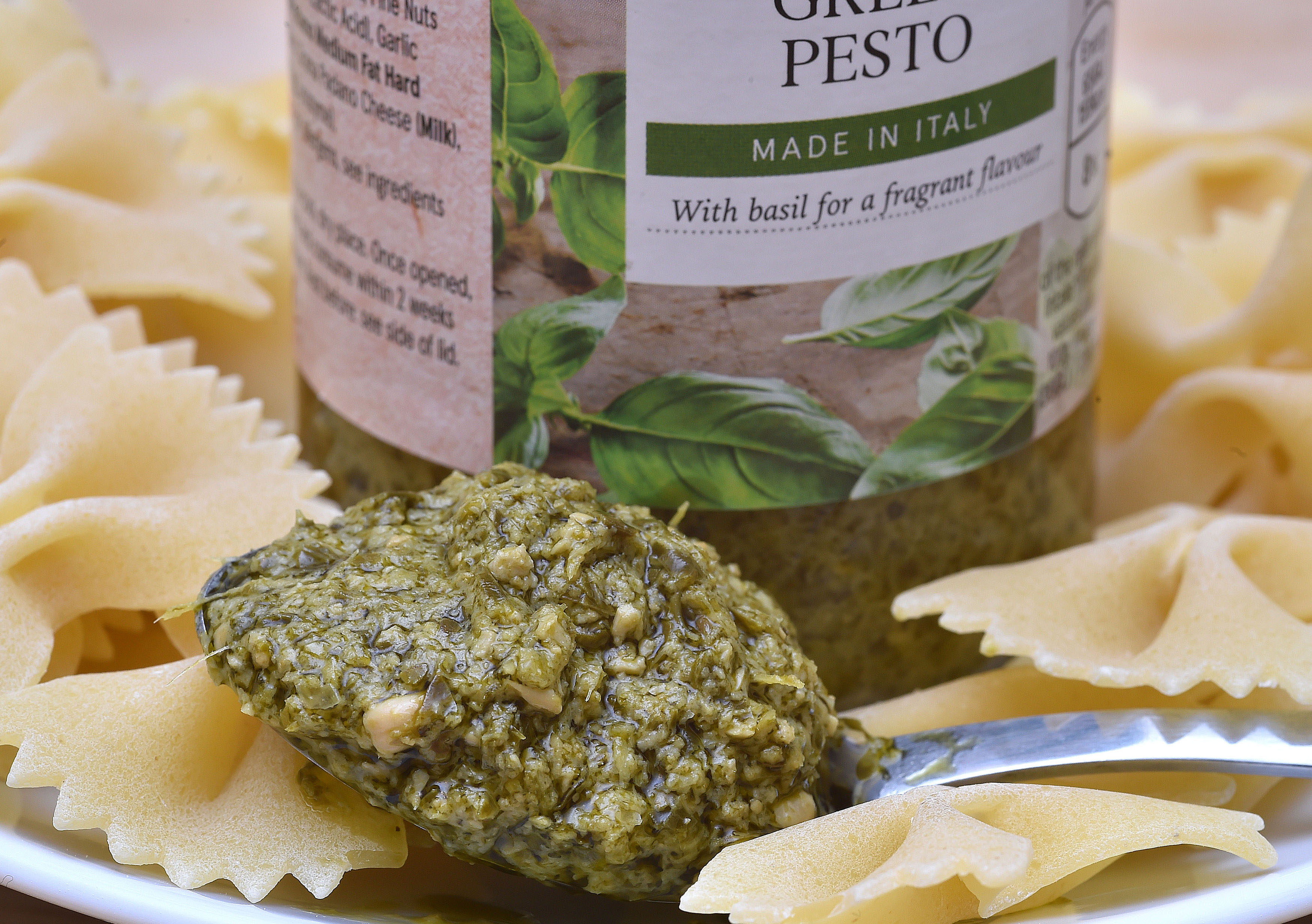 A supermarket own-brand Italian green pesto (Nick Ansell/PA)
