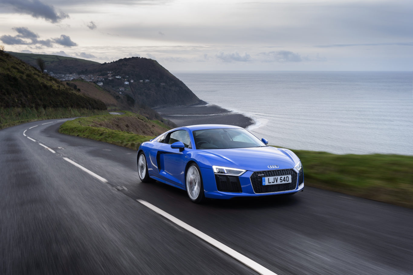The RWS is significantly lighter than the regular R8