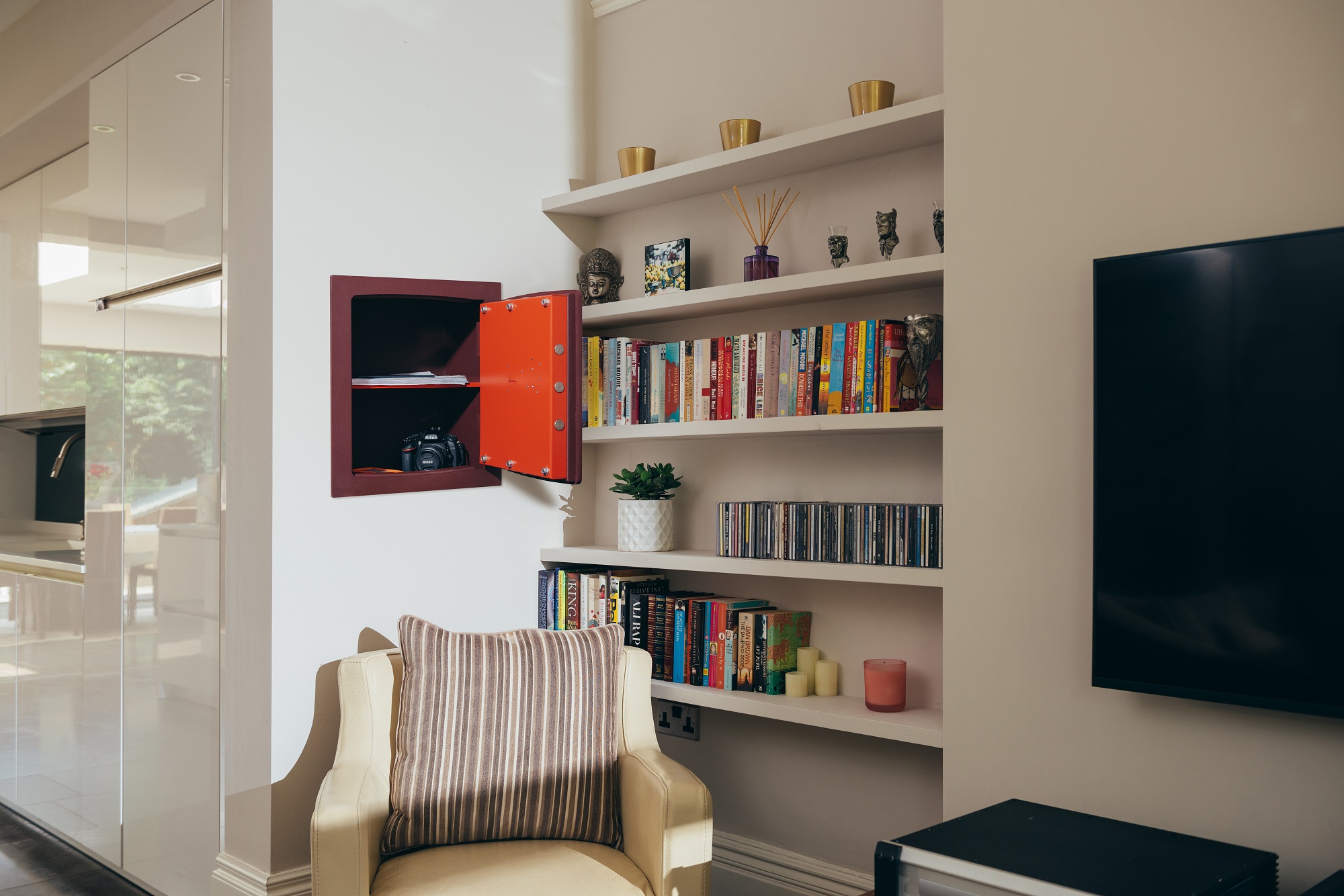 Picture of a safe in a living room