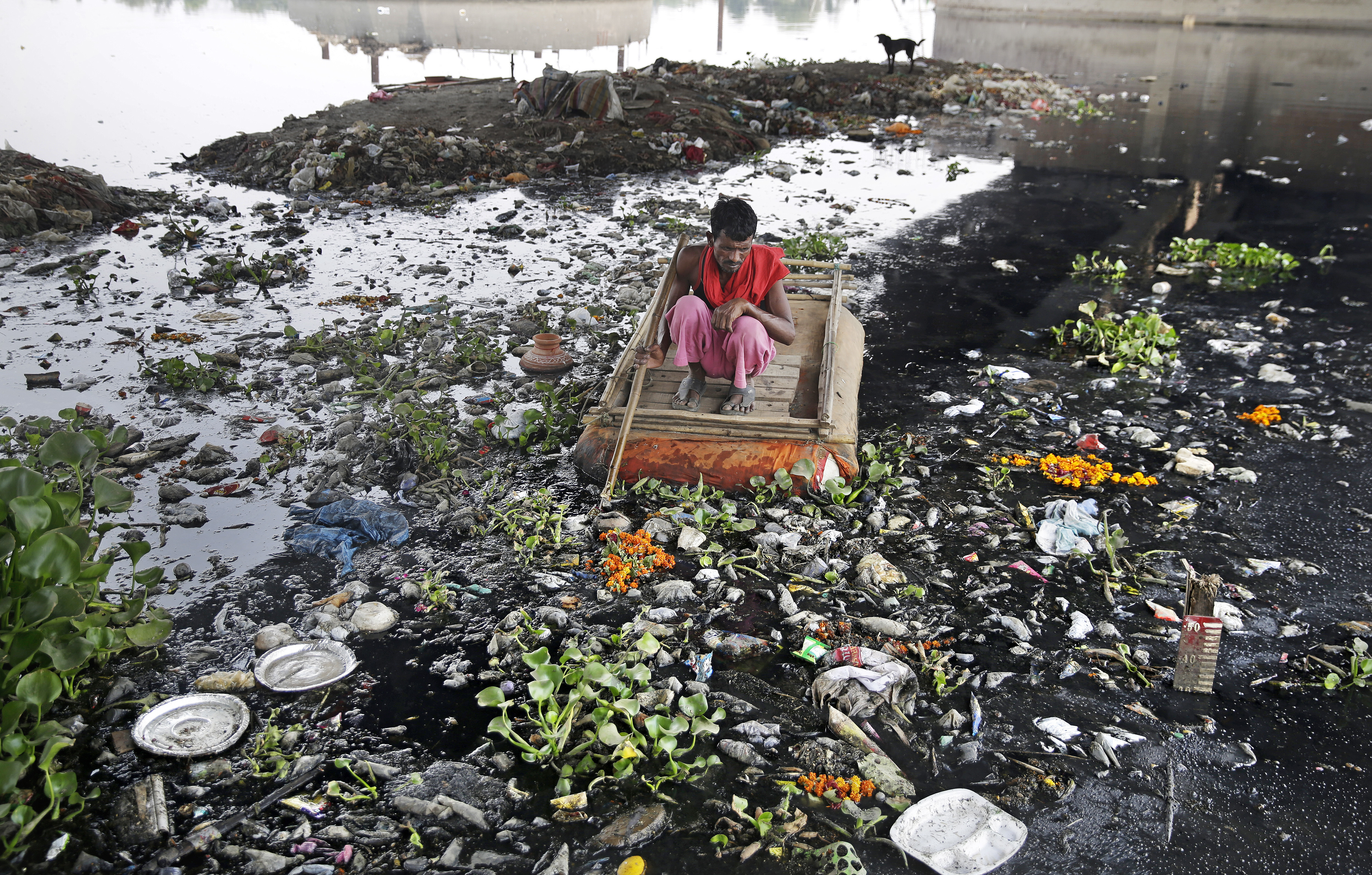 Indian Ram Nath, who makes a living from recycling rubbish