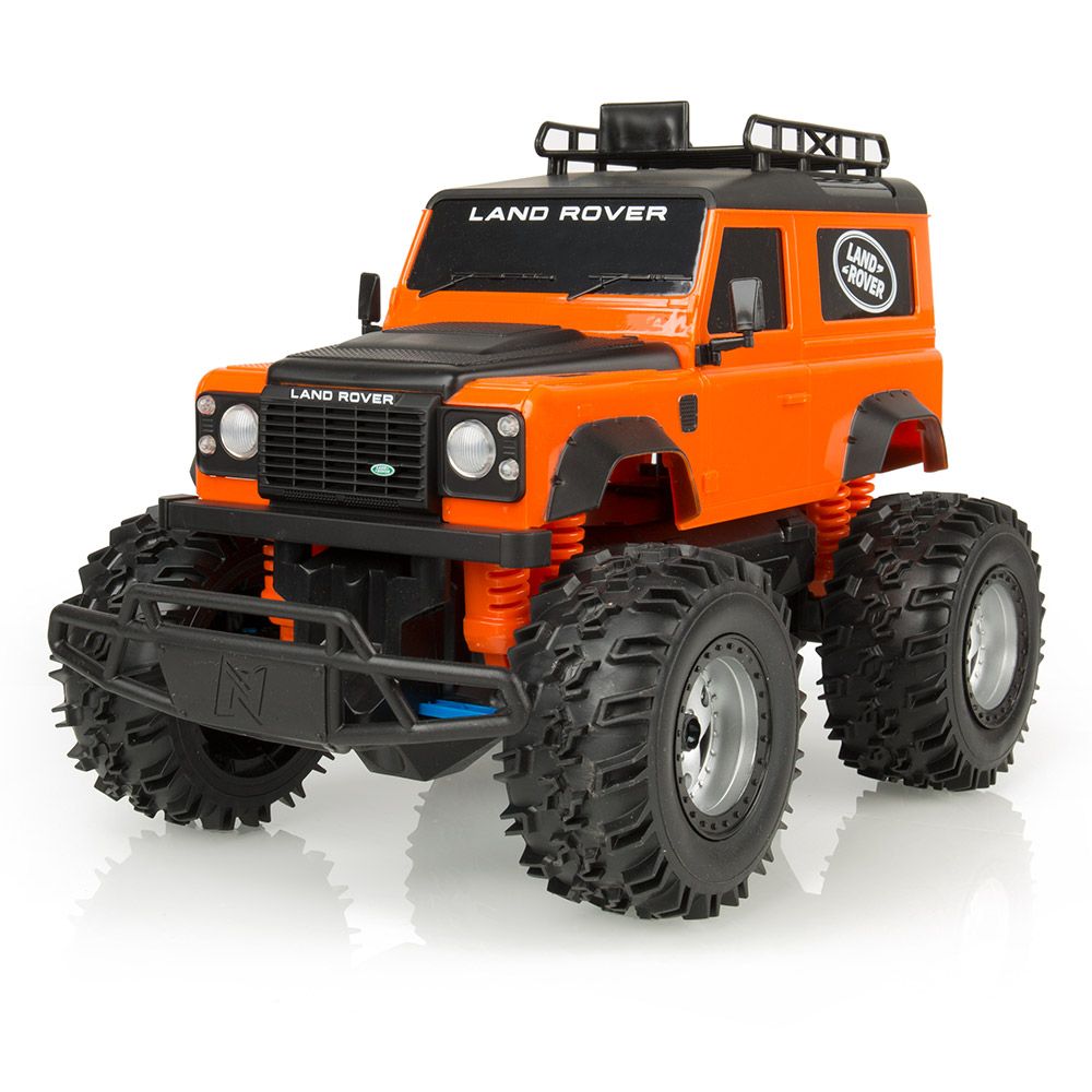 The Defender R/C car comes with chunky off-road tyres