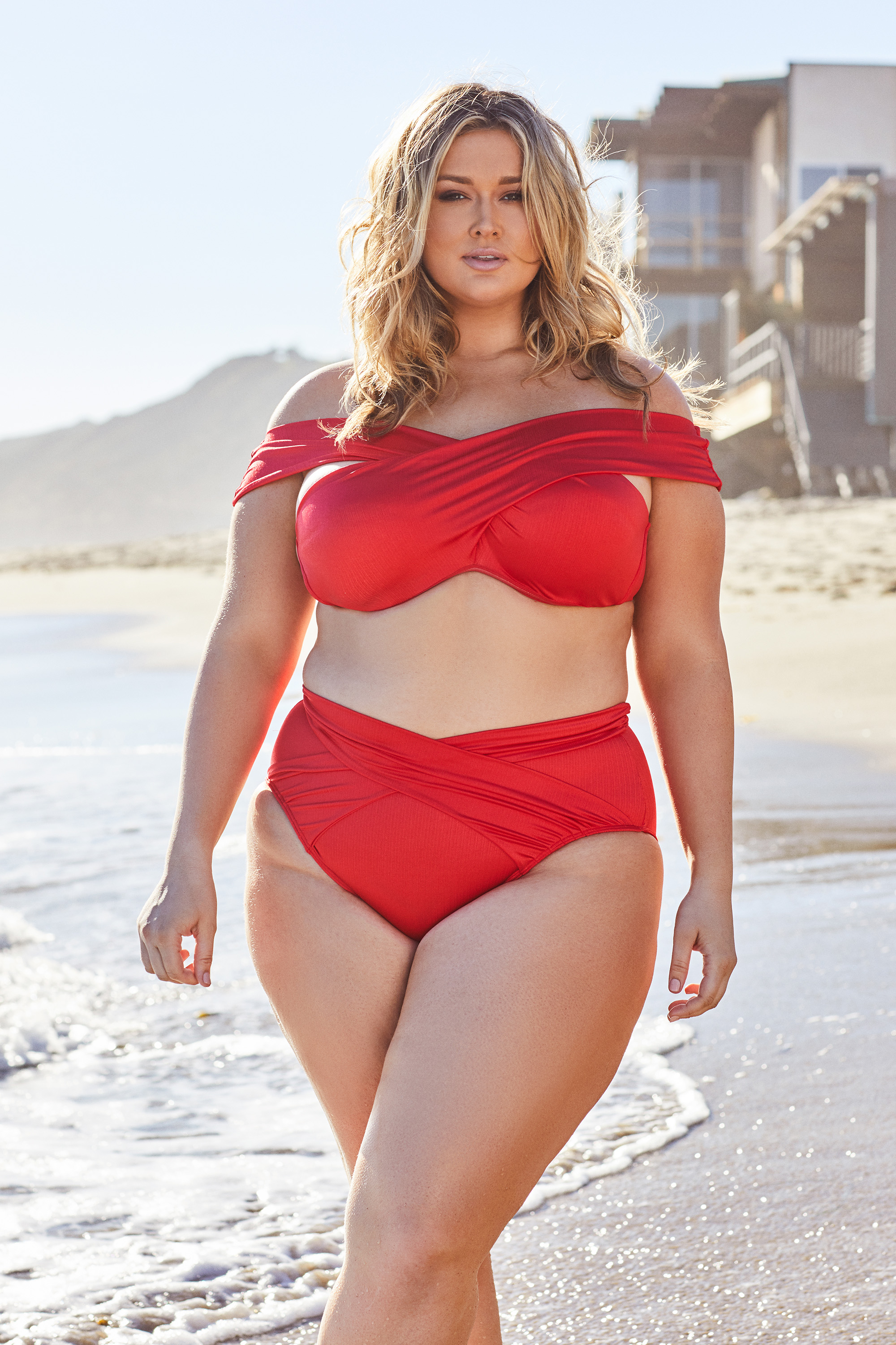 Hunter McGrady - Measurement Bikini