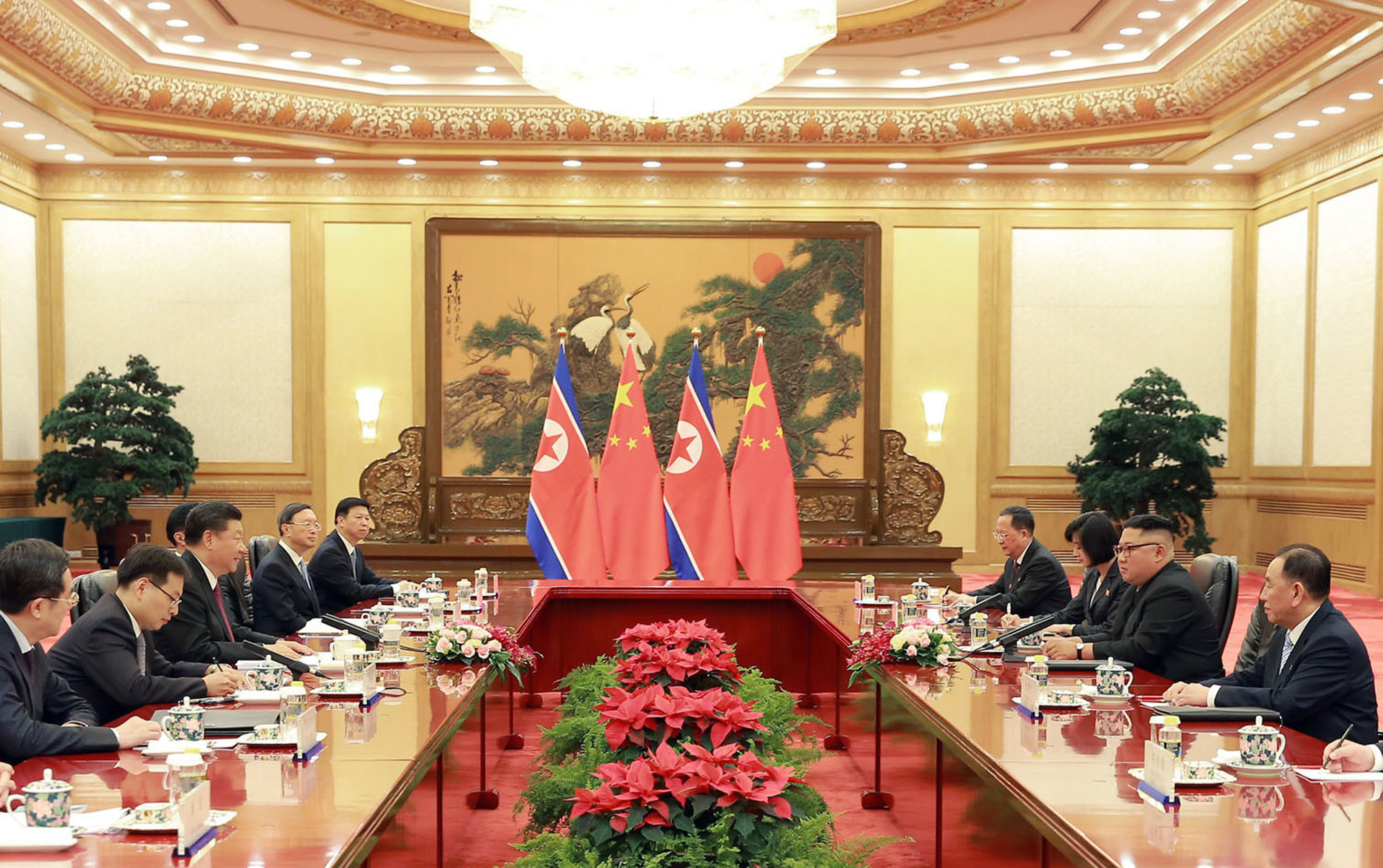 Xi Jinping and Kim Jong Un
