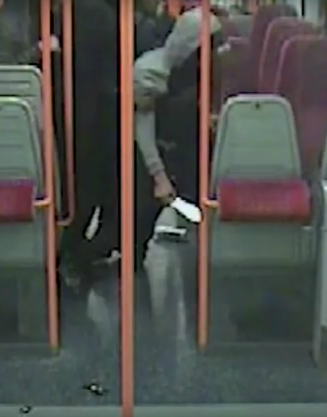 CCTV shows ‘shocking’ knife fight on train | Express & Star