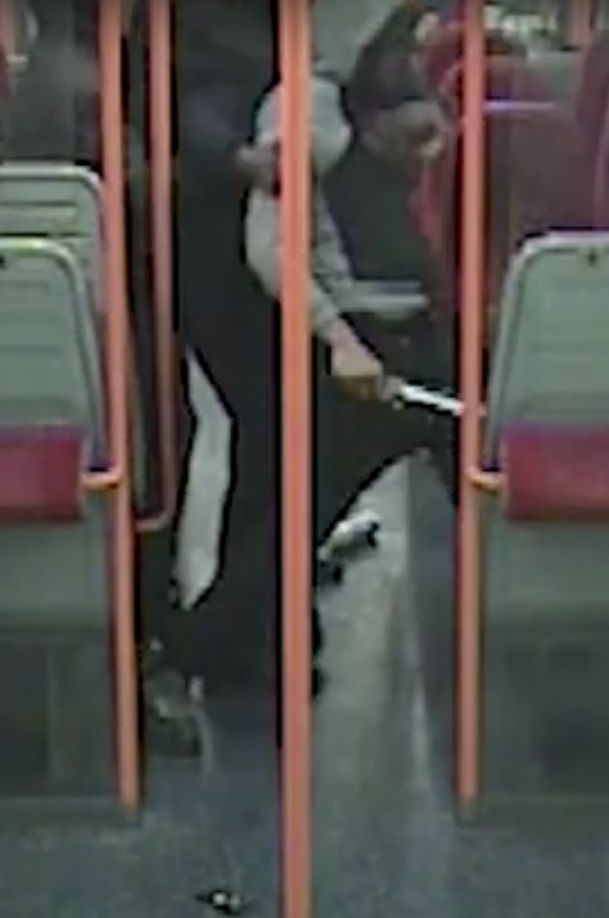 CCTV shows ‘shocking’ knife fight on train | Express & Star