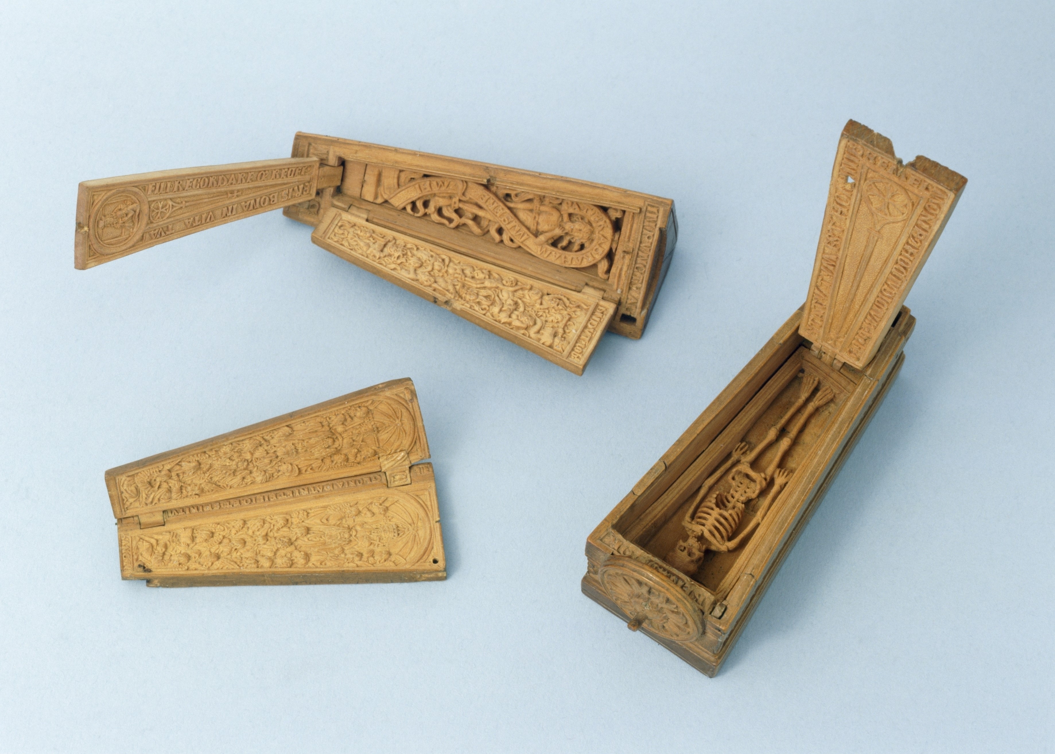 Boxwood miniature coffin replica with compartments and skeleton (Trustees of the Wernher Foundation)