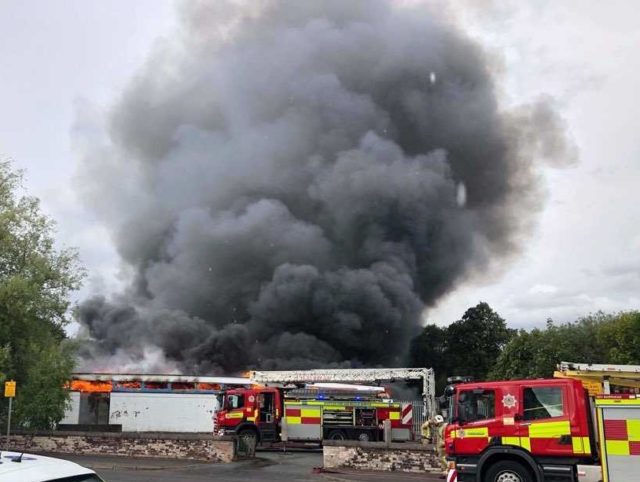 Fire at former Glasgow primary school
