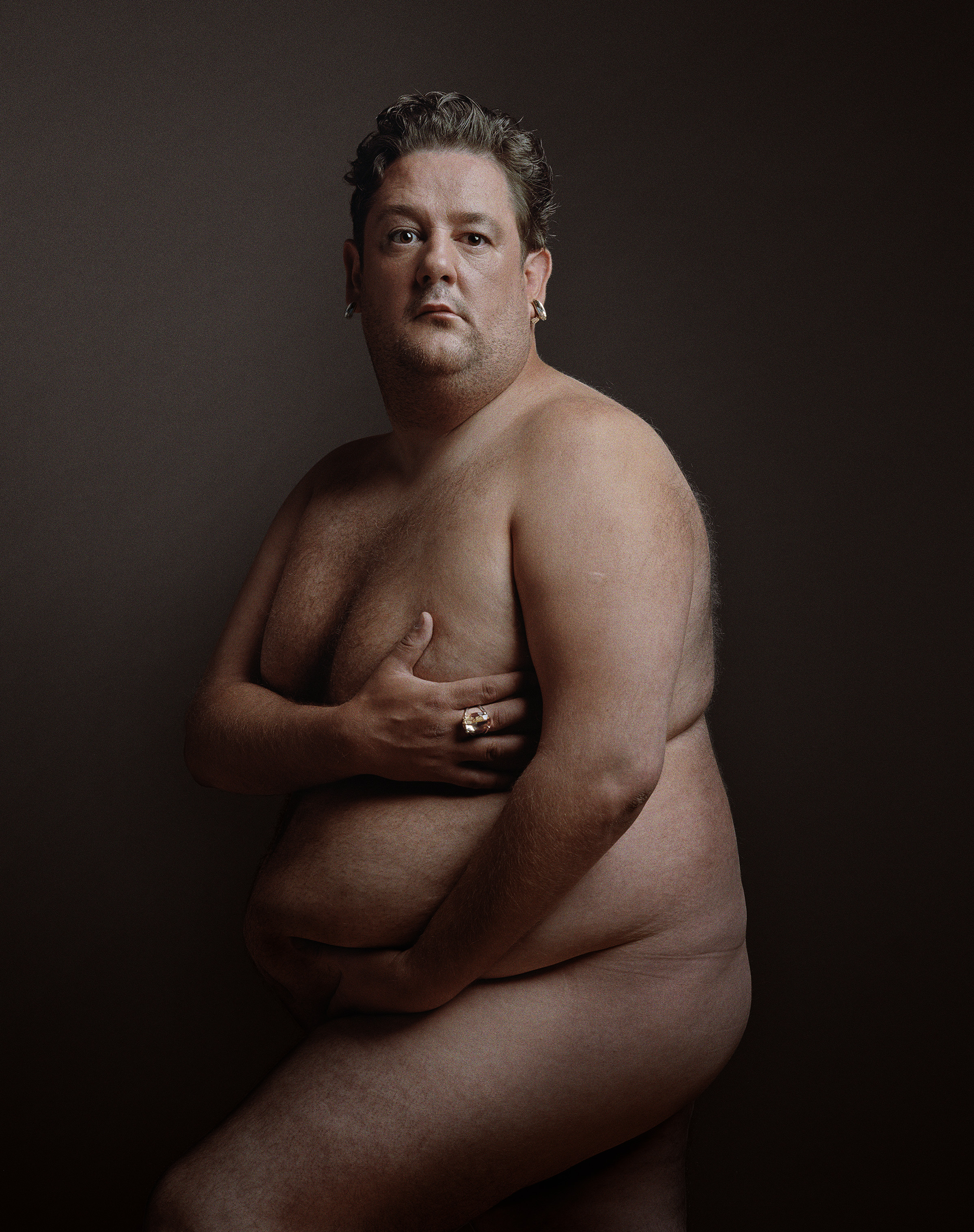 Gallery announces exhibition of naked portraits.