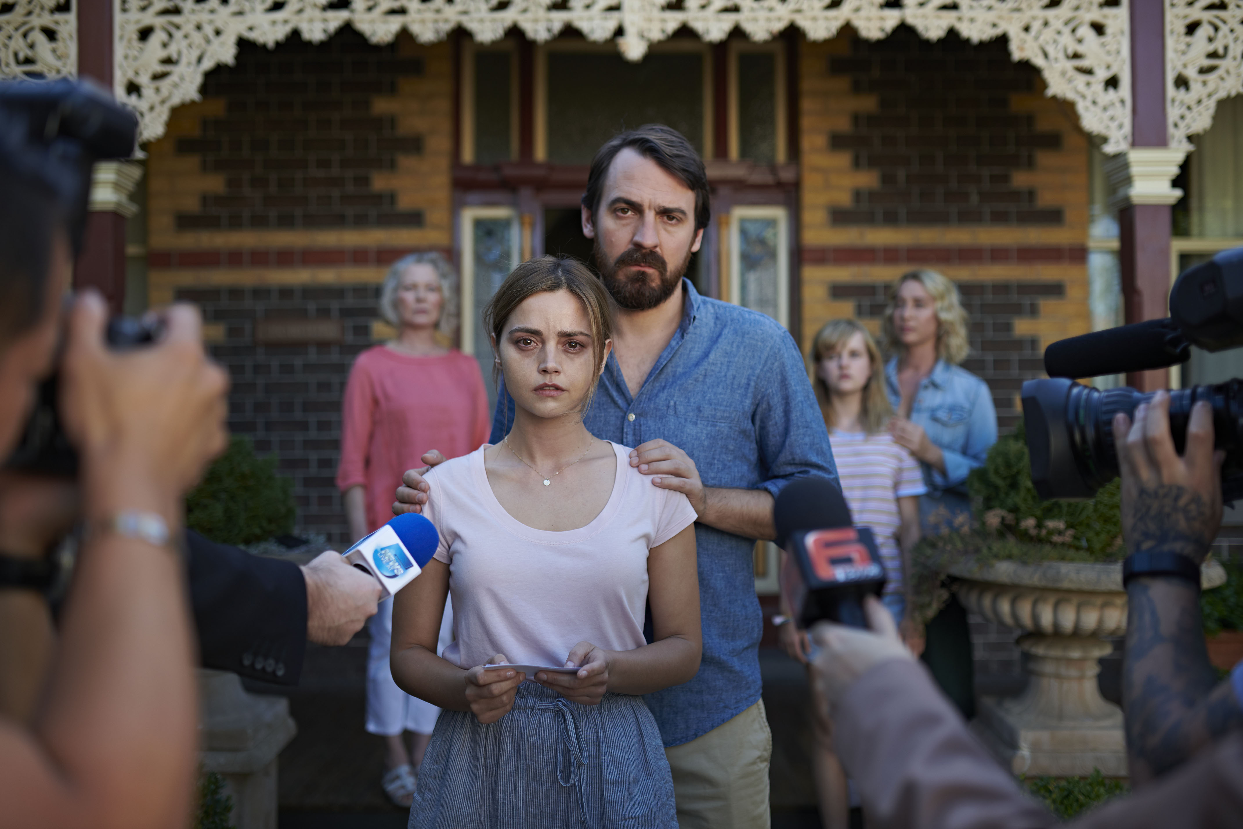 Jenna Coleman and Ewen Leslie in The Cry