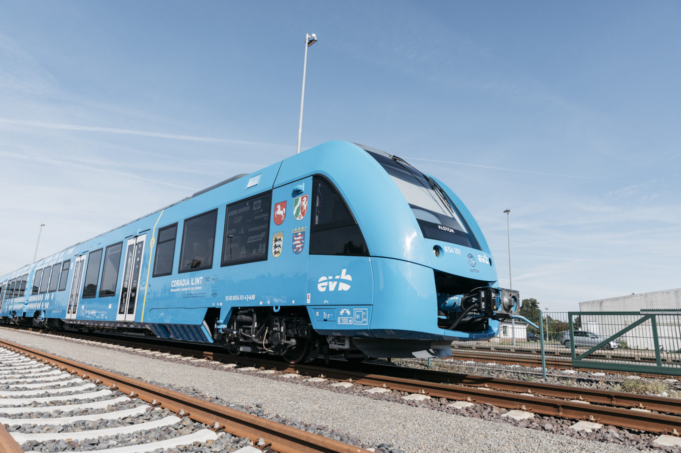 World’s First Hydrogen-powered Trains Take To The Tracks In Germany ...