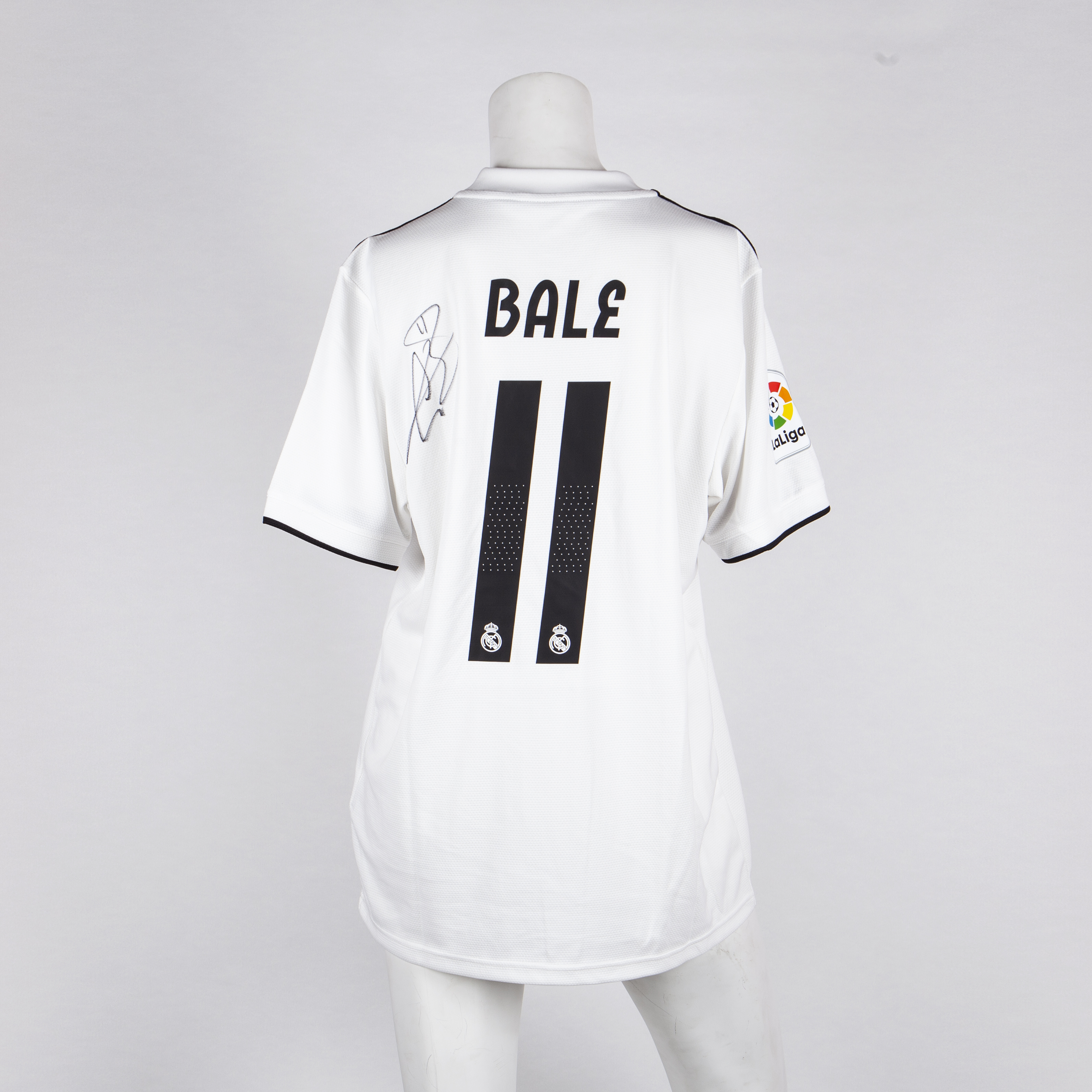 Gareth Bale's signed Real Madrid shirt