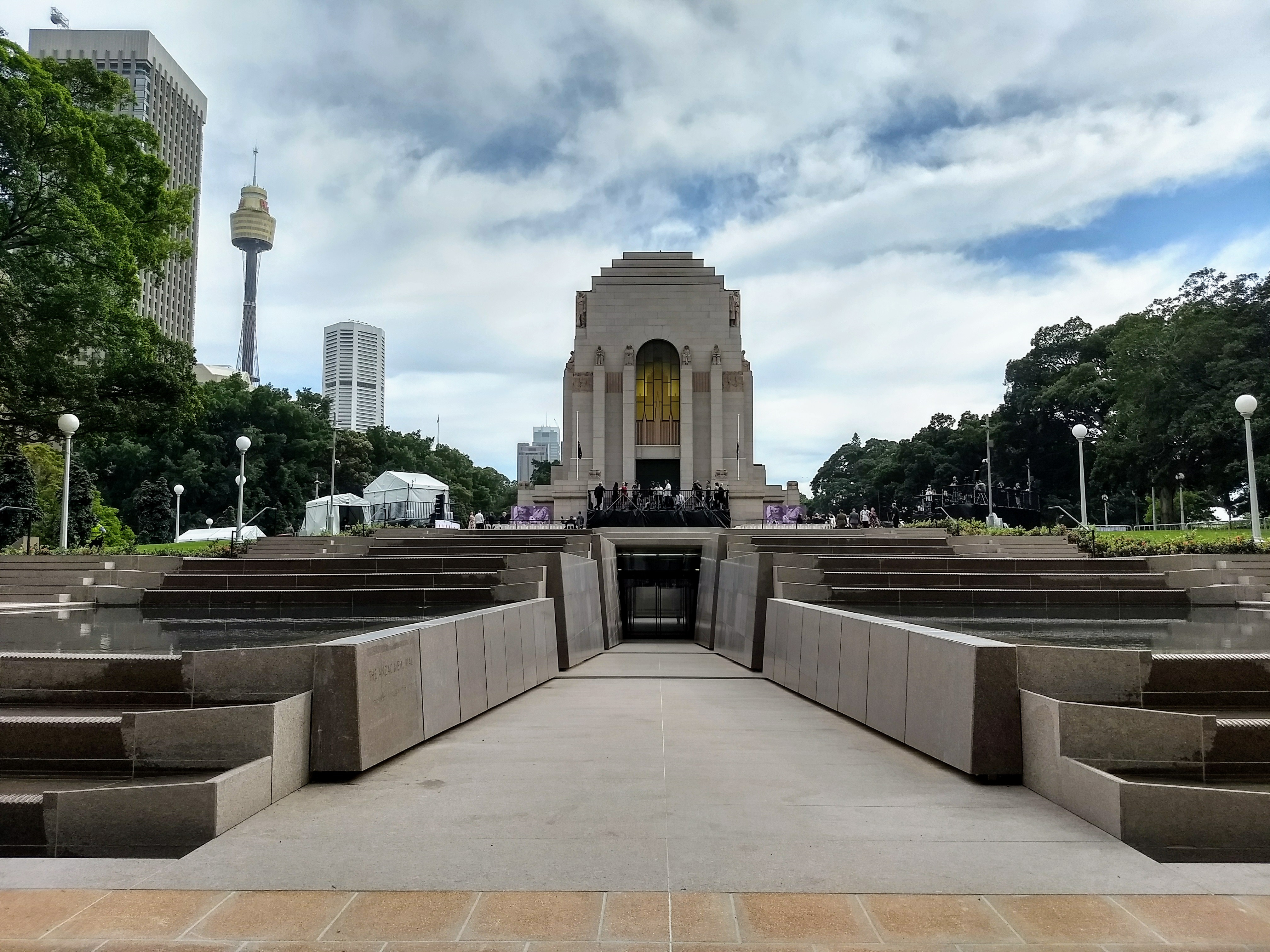 Harry and Meghan will officially open Sydney's Anzac Memorial