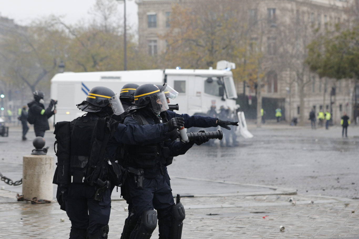Hundreds arrested after Paris protest riot Express & Star