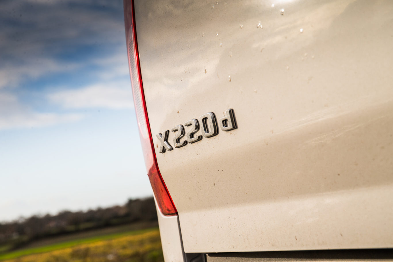 A 2.3-litre diesel engine powers the X220d