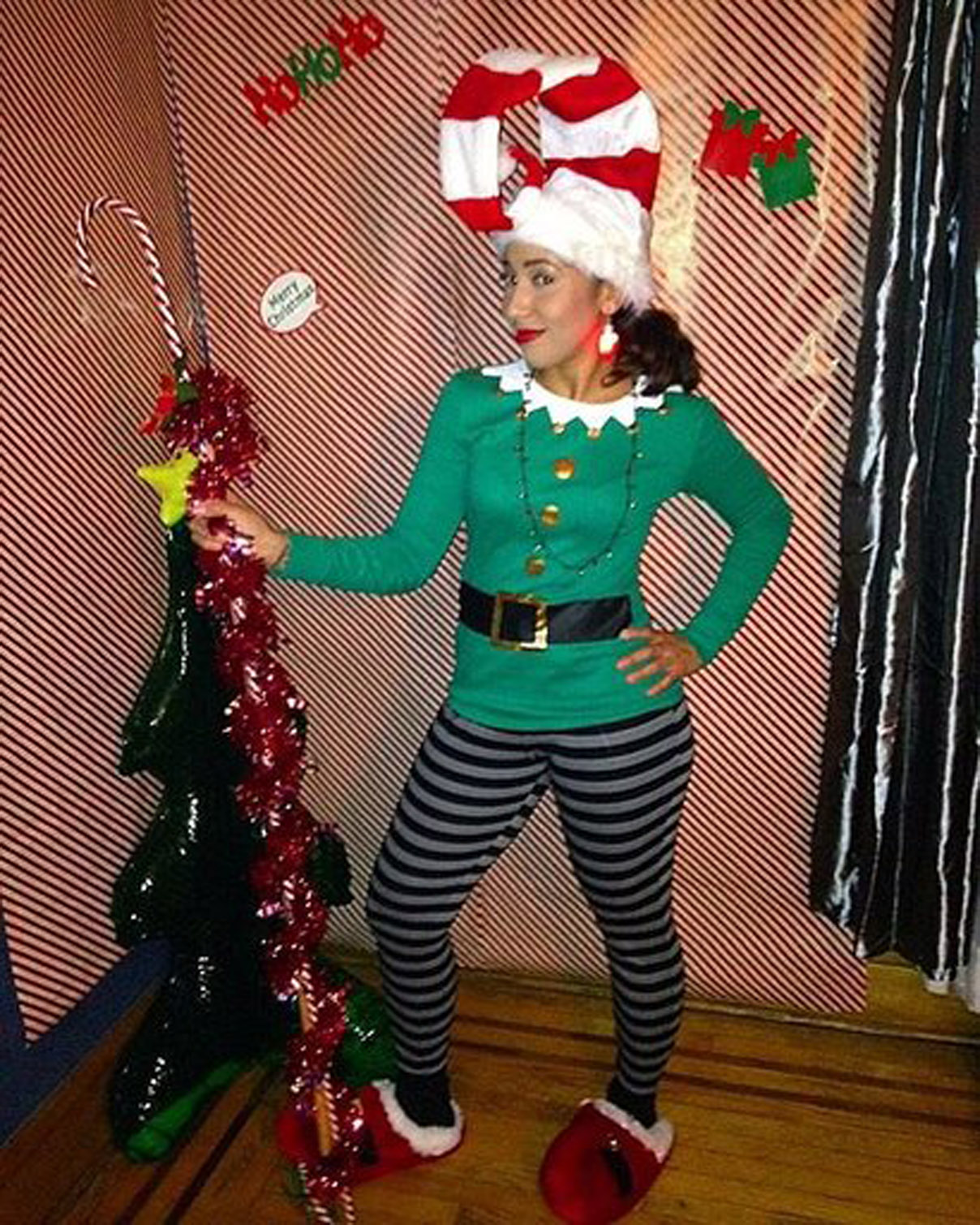 Video: A Grinch obsessed blogger transforms herself into an iconic ...
