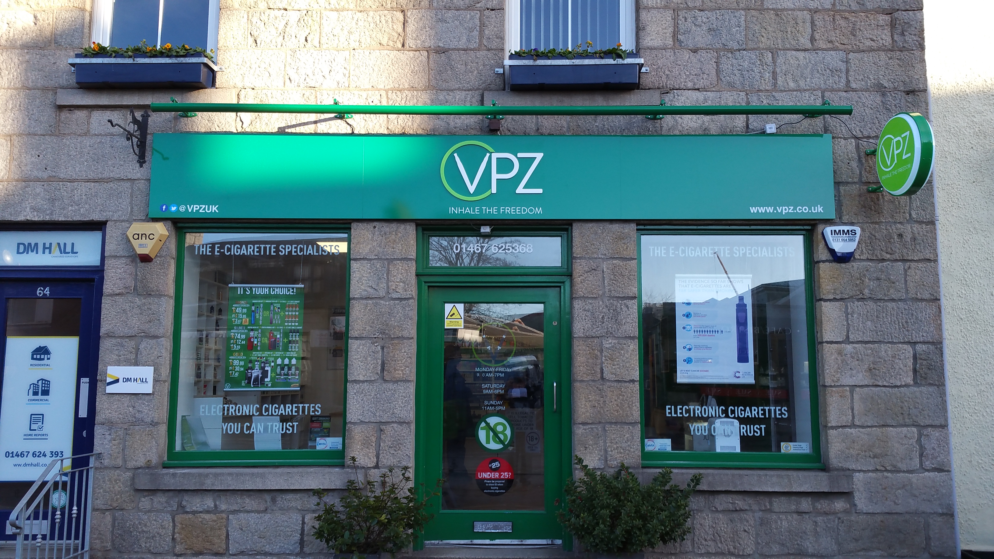 The UK’s biggest vaping retailer, VPZ, has attacked government cuts to smoking support services and said it is investing help address the issue (PA)