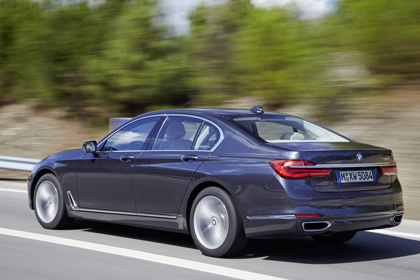 The 7 Series is a luxurious place to be for both passenger and driver