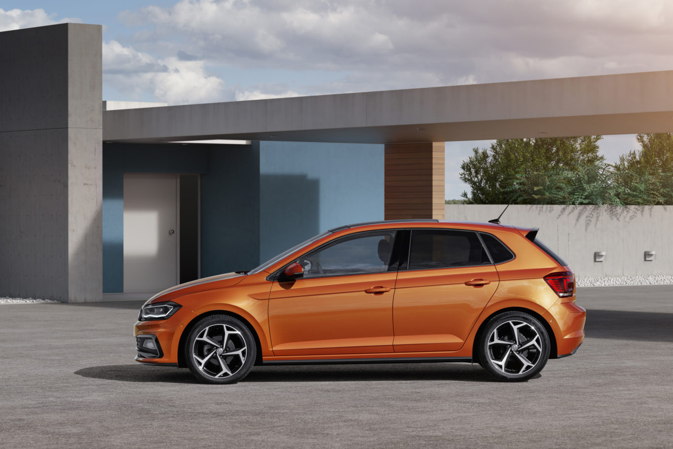 Large alloy wheels fill the car's arches well