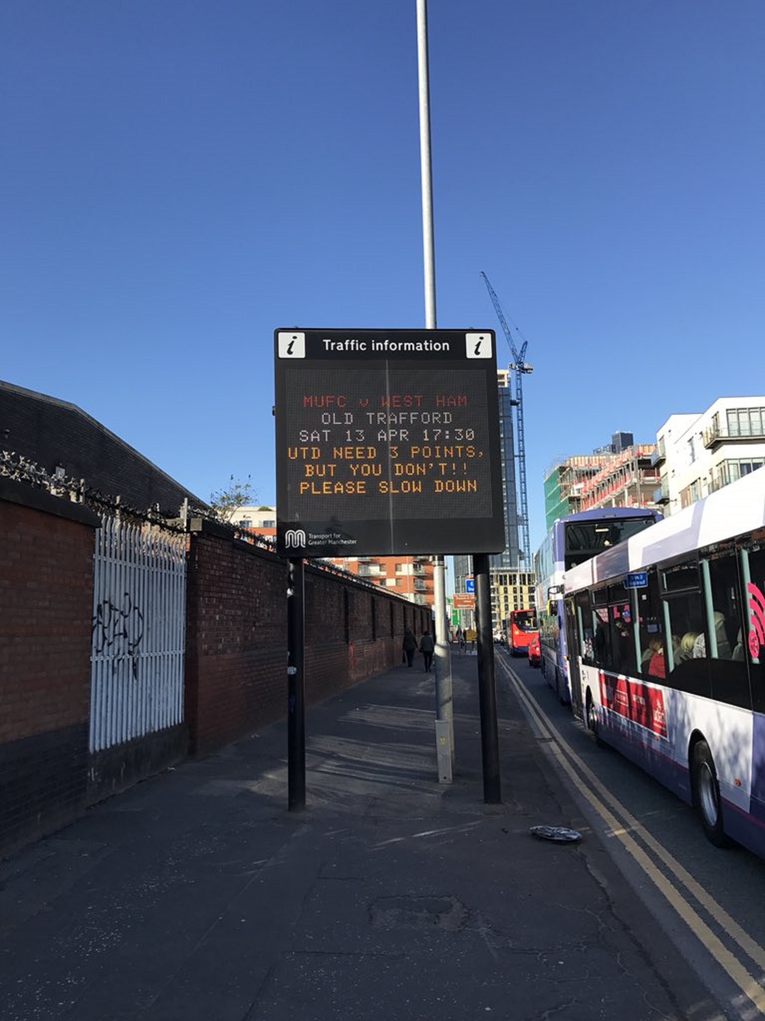 manchester road st louis traffic today