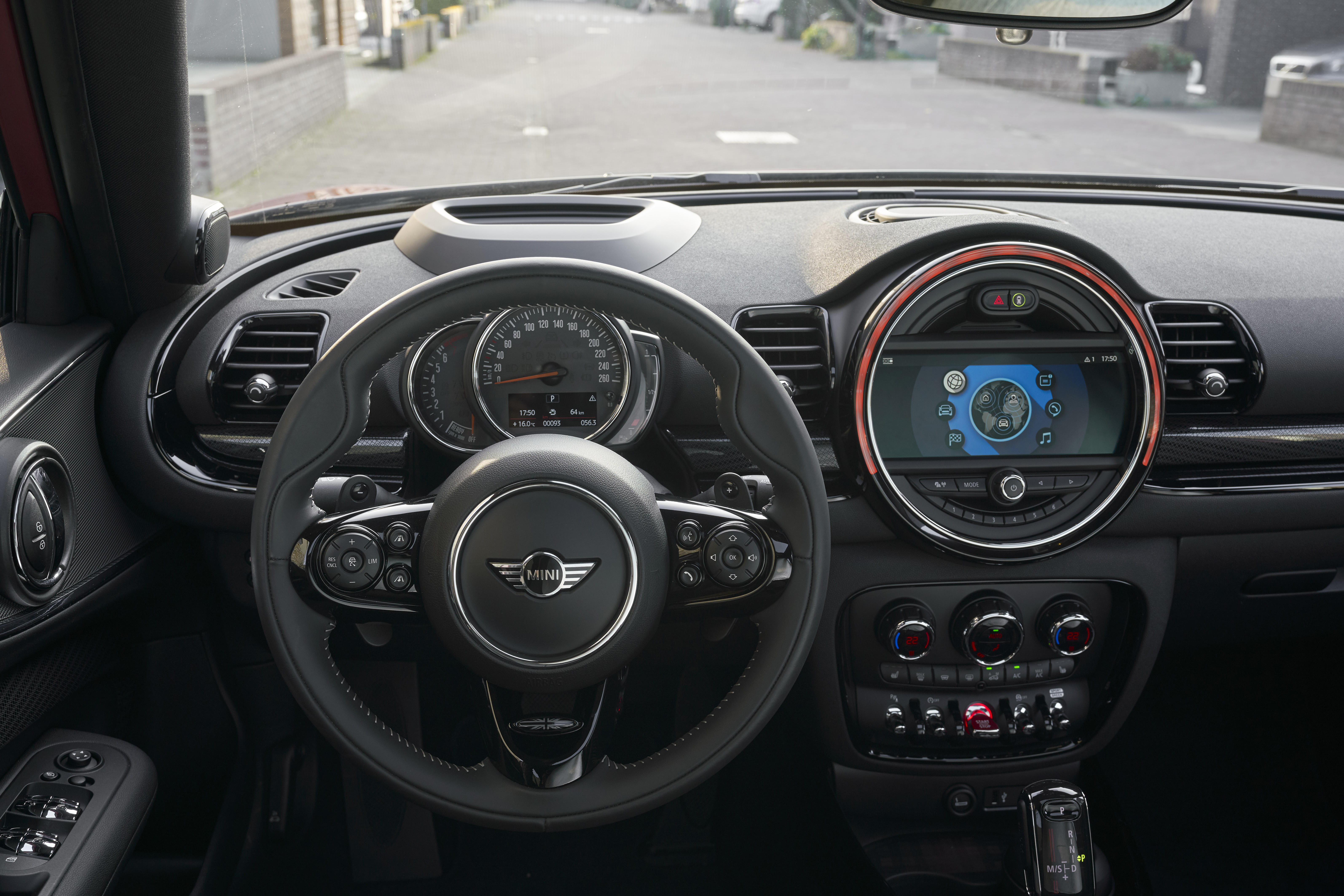 Facelifted Mini Clubman Goes On Show In Shanghai Evening Express