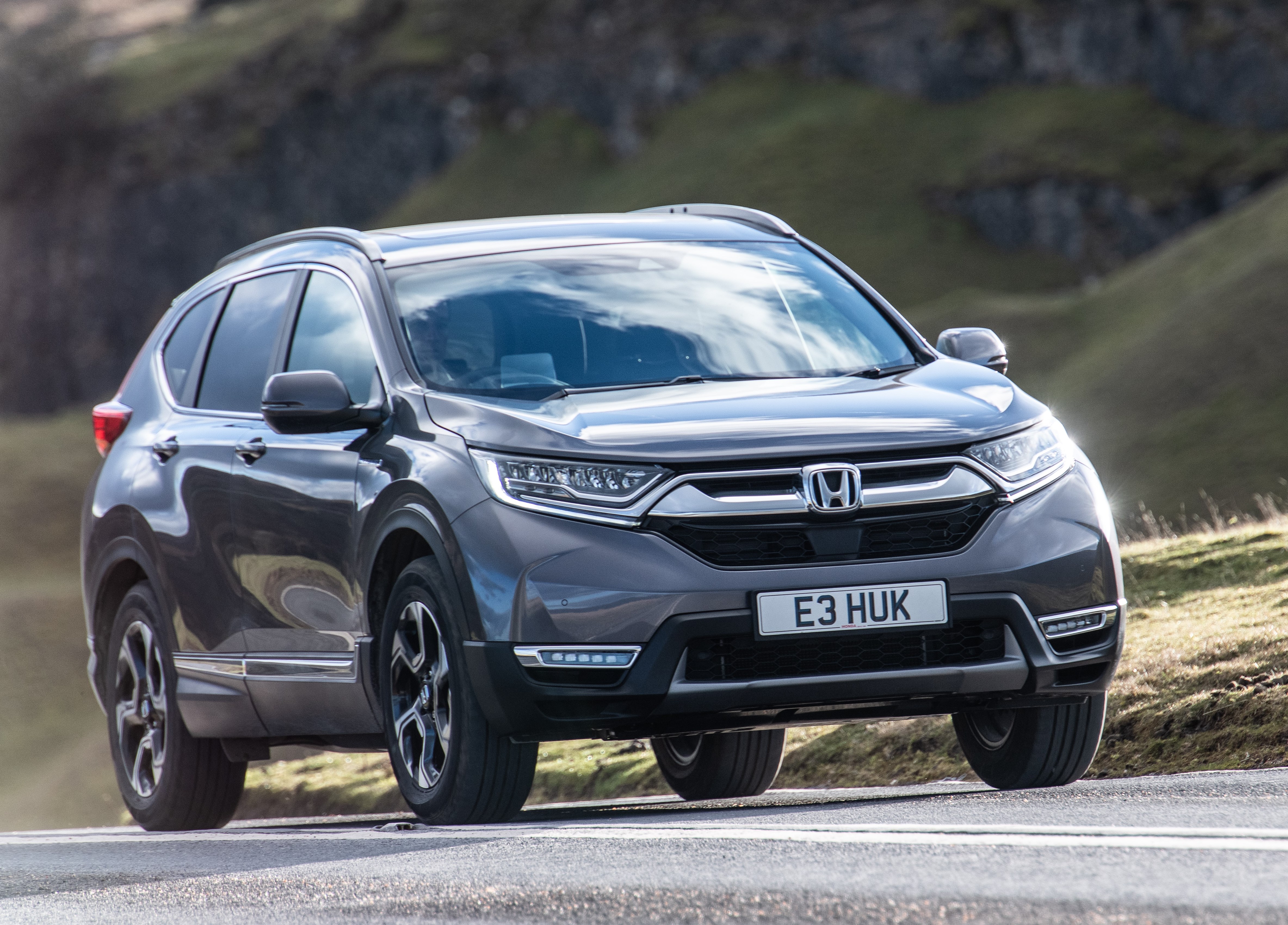 The CR-V offers plenty enough grip in the bends