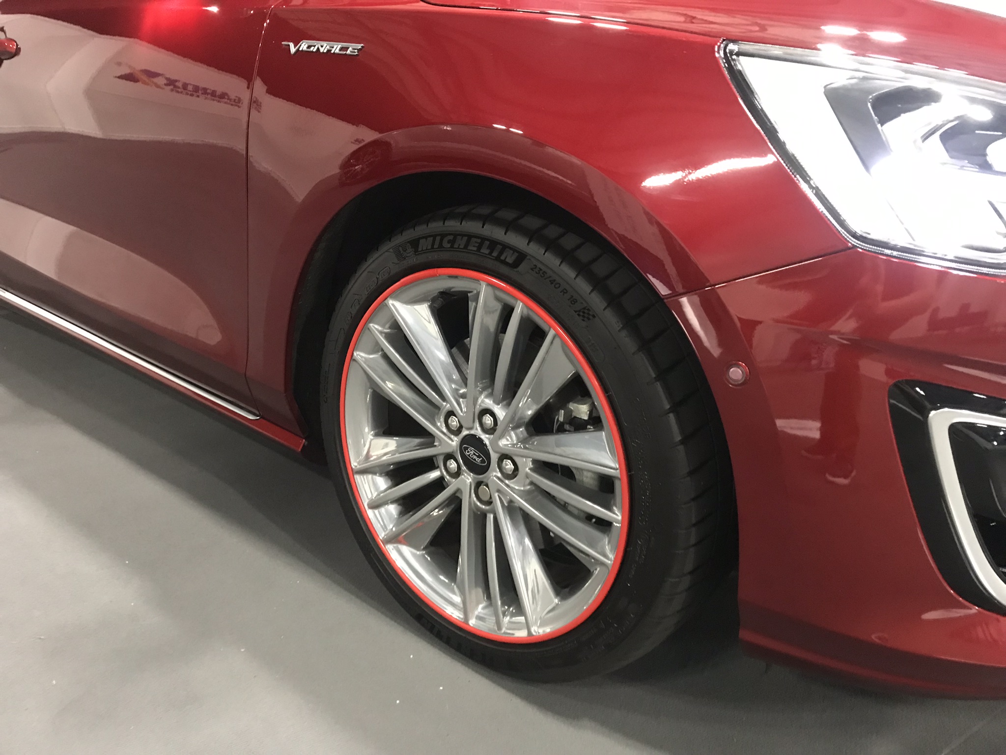 New alloy protectors help to keep the gleaming wheels protected