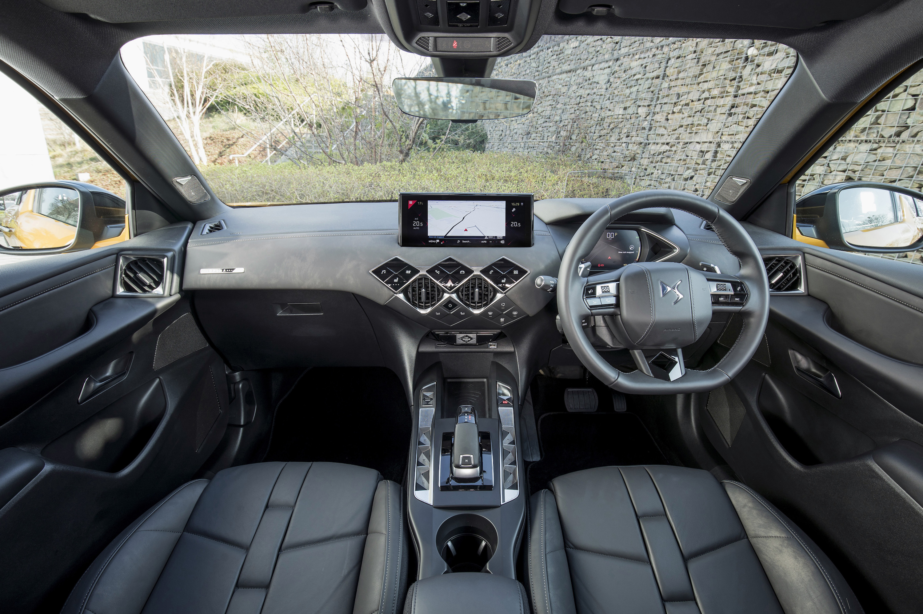 The DS 3 Crossback's interior is like few others 