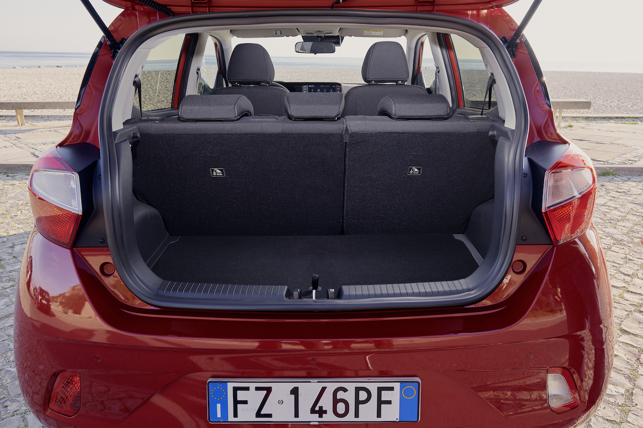 There's a decent amount of boot space in the i10