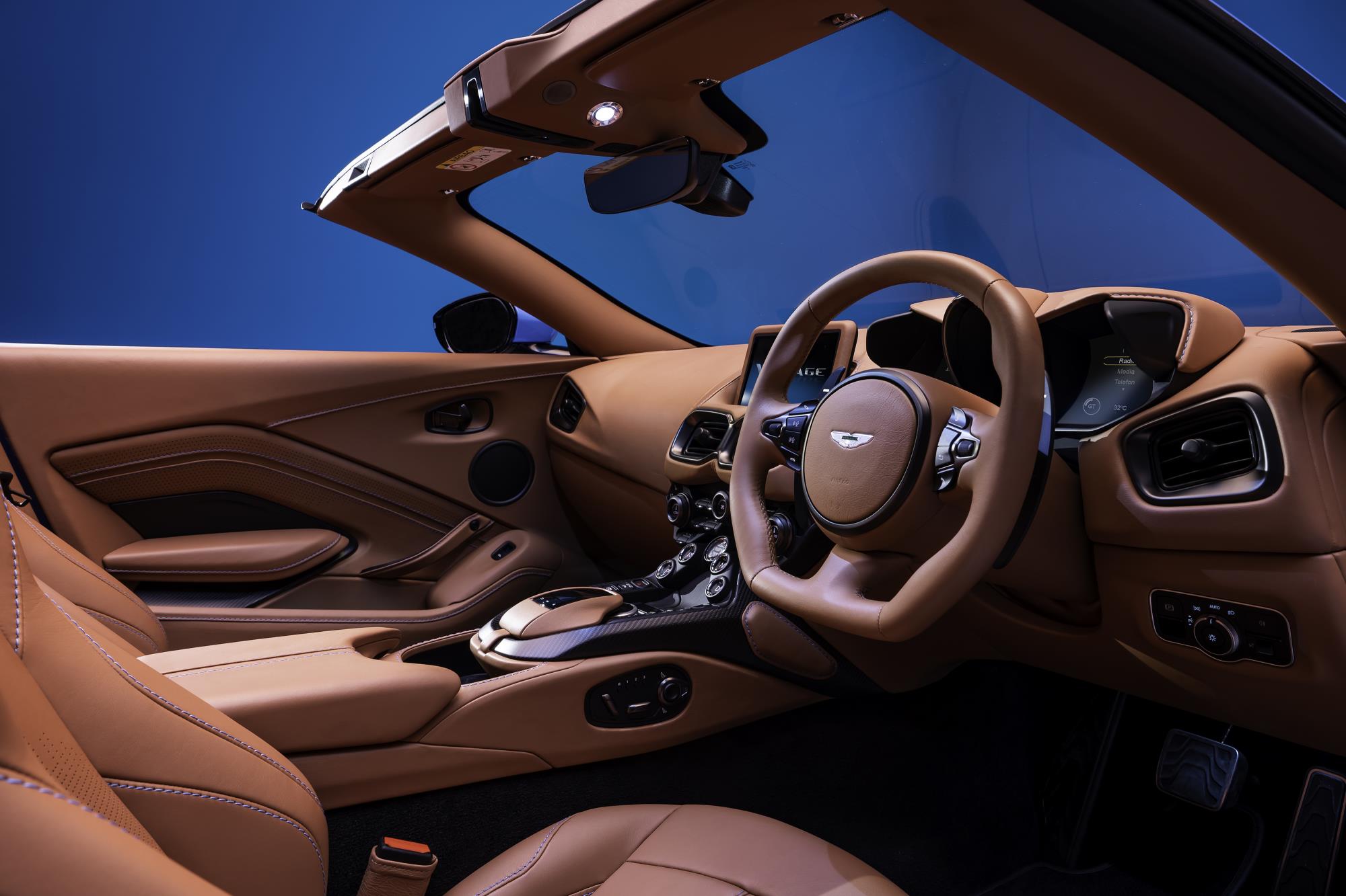 Aston Martin Vantage Roadster