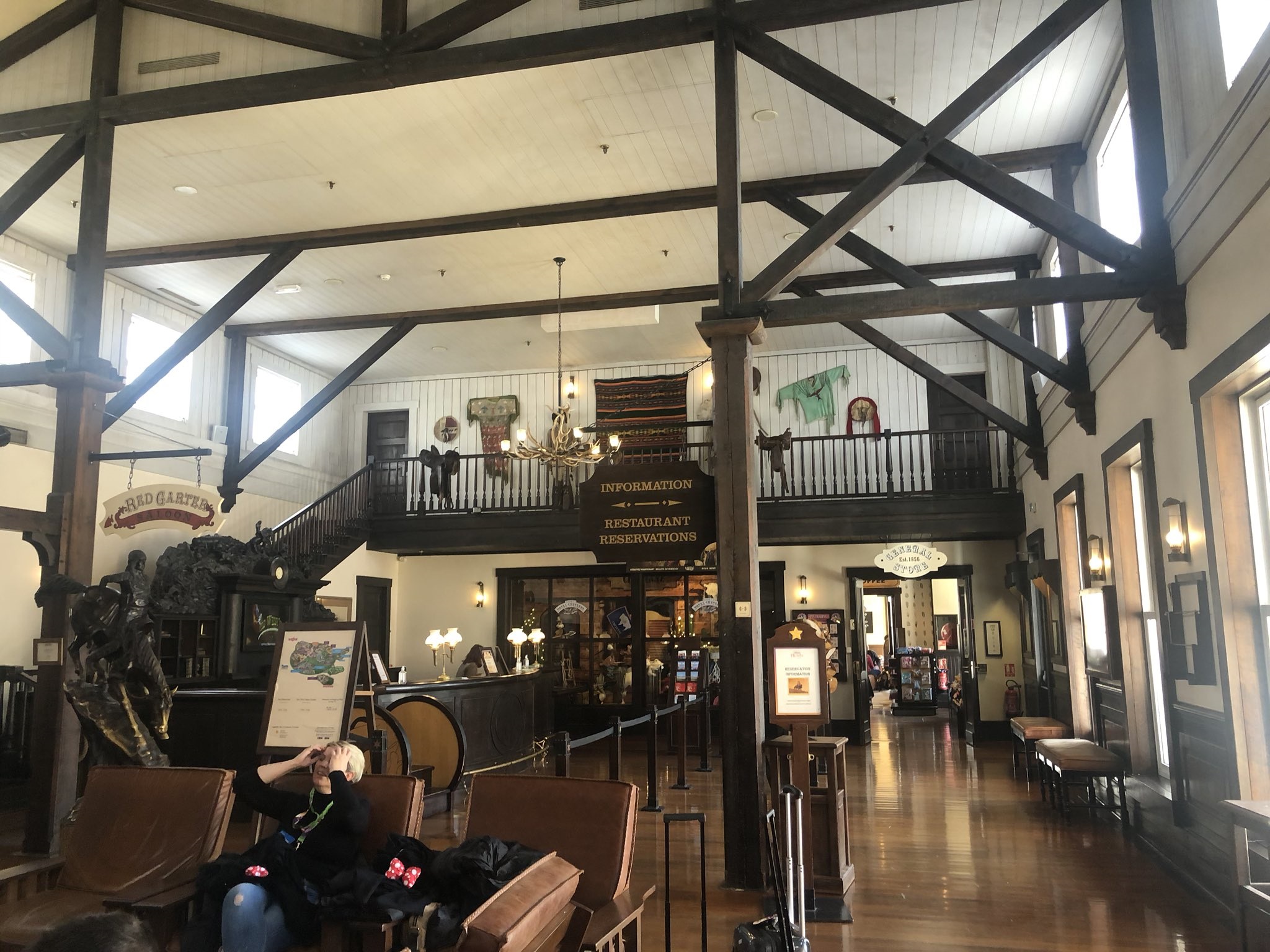 Inside the reception of Hotel Cheyenne