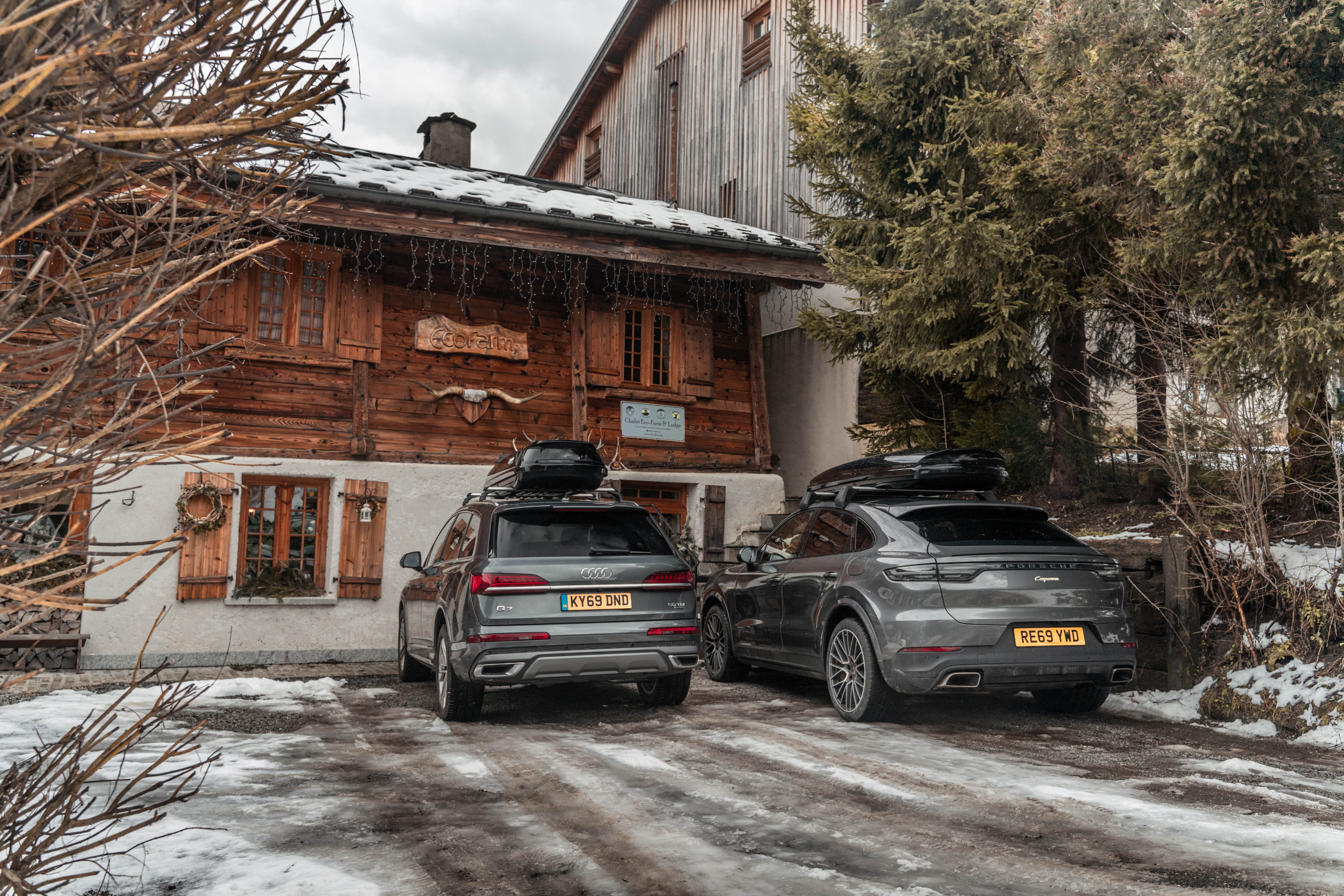 Audi Q7 and Porsche Cayenne Coupe