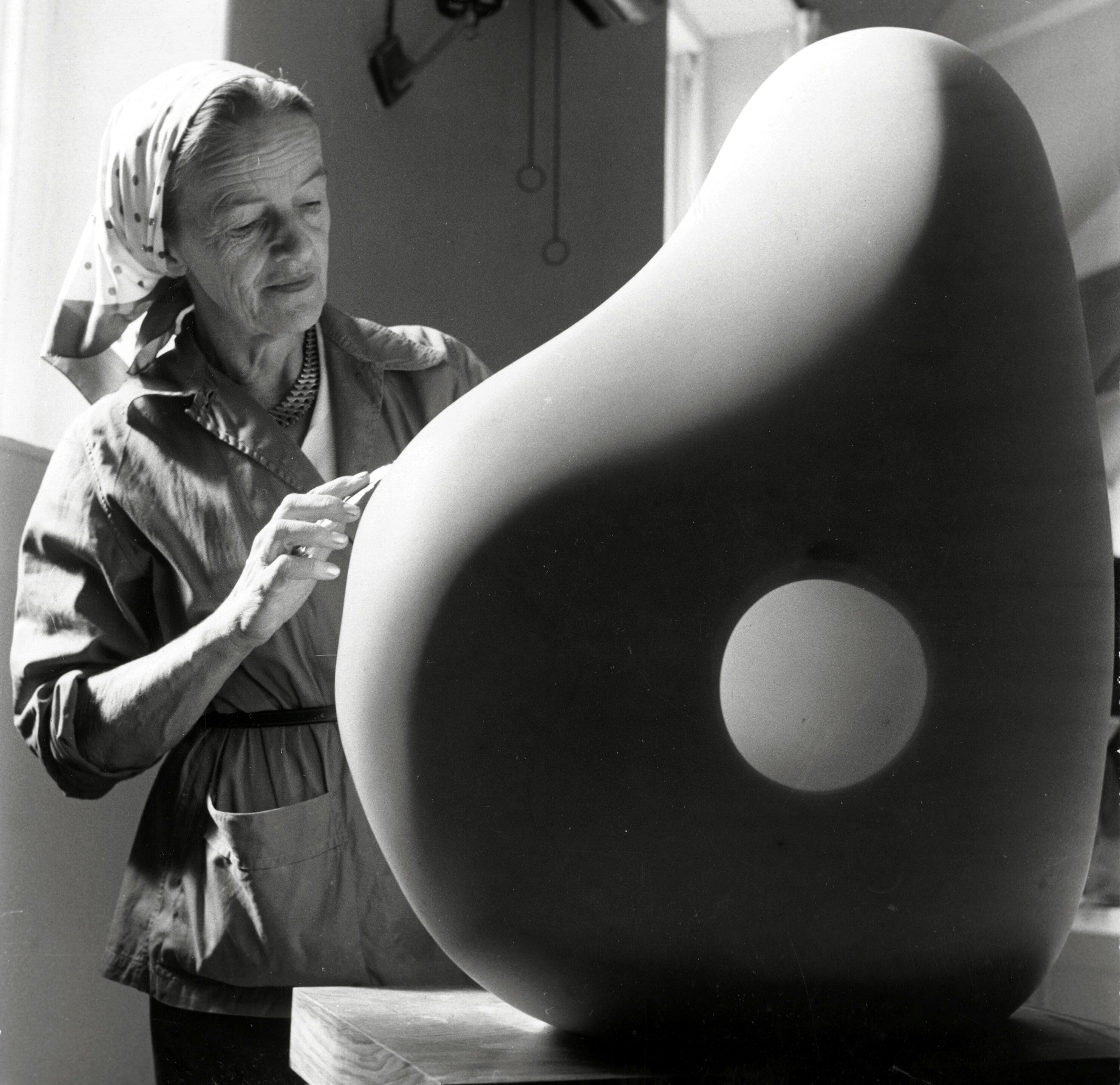 Hepworth carving in the Palais de Danse in 1961 