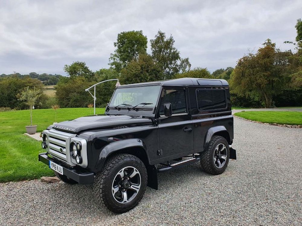 land Rover Defender Christian Fuchs