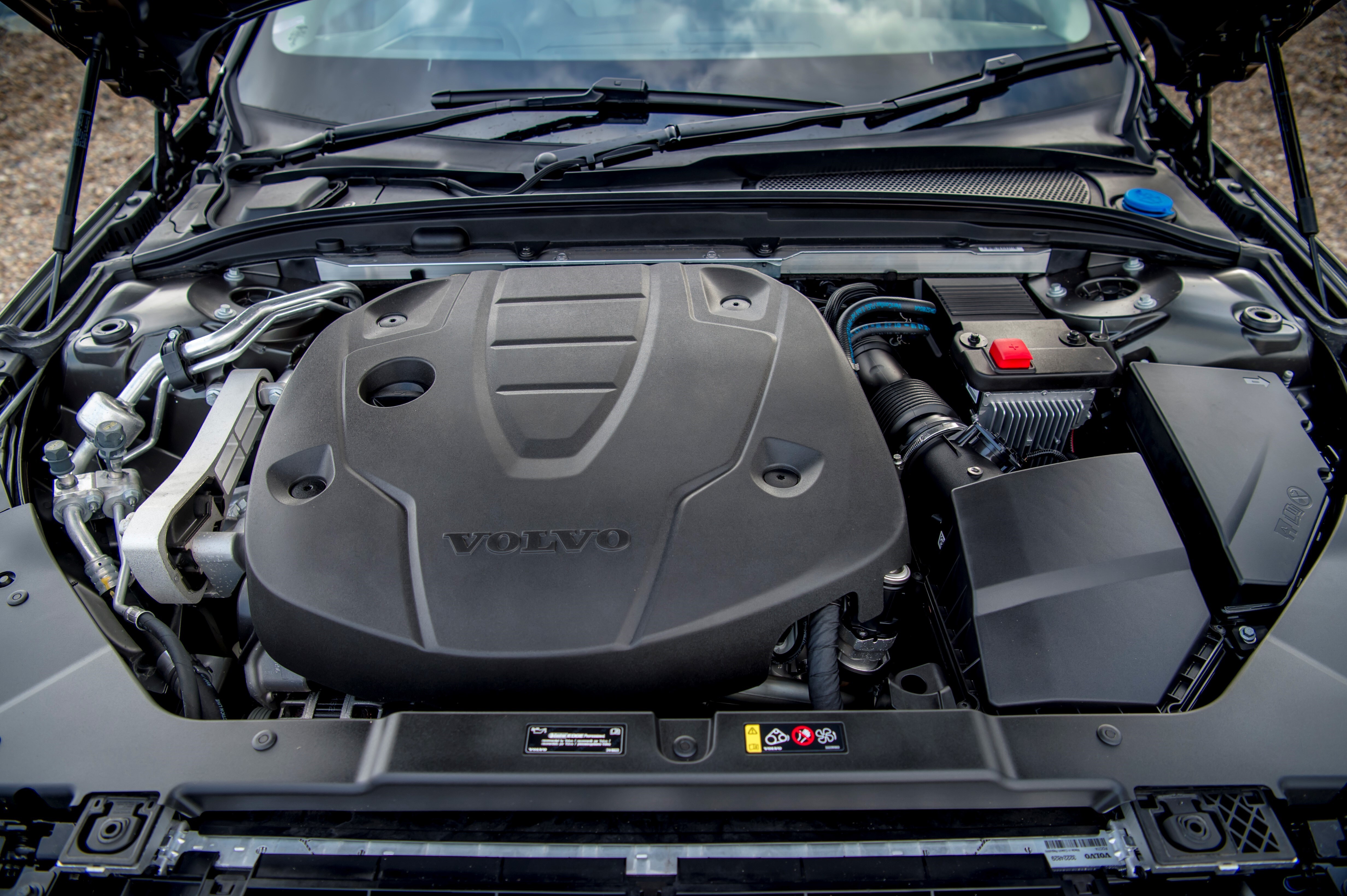 Volvo V60 Cross Country engine