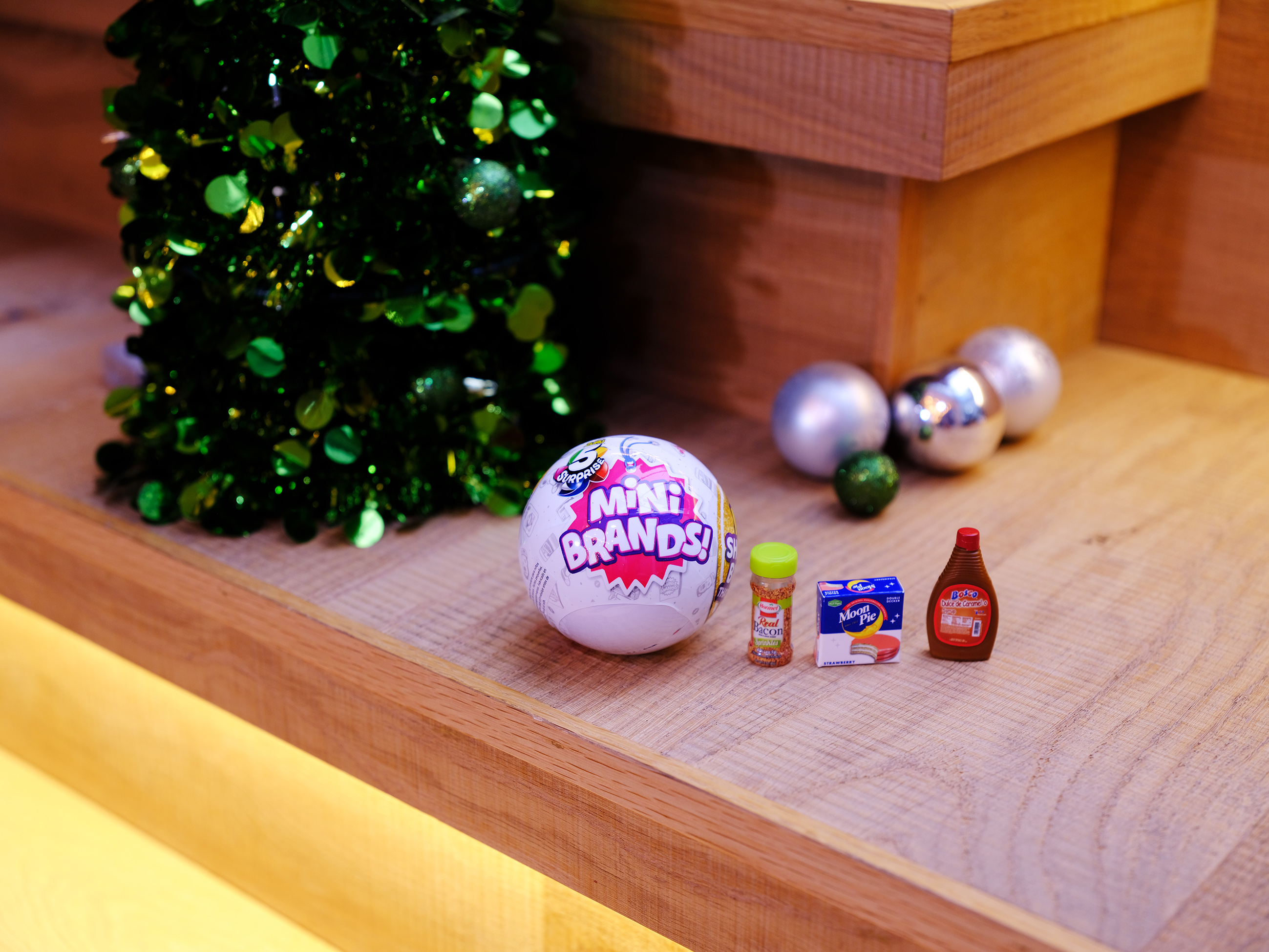 5 Surprise Mini Brands Mystery Capsule (DreamToys/PA)
