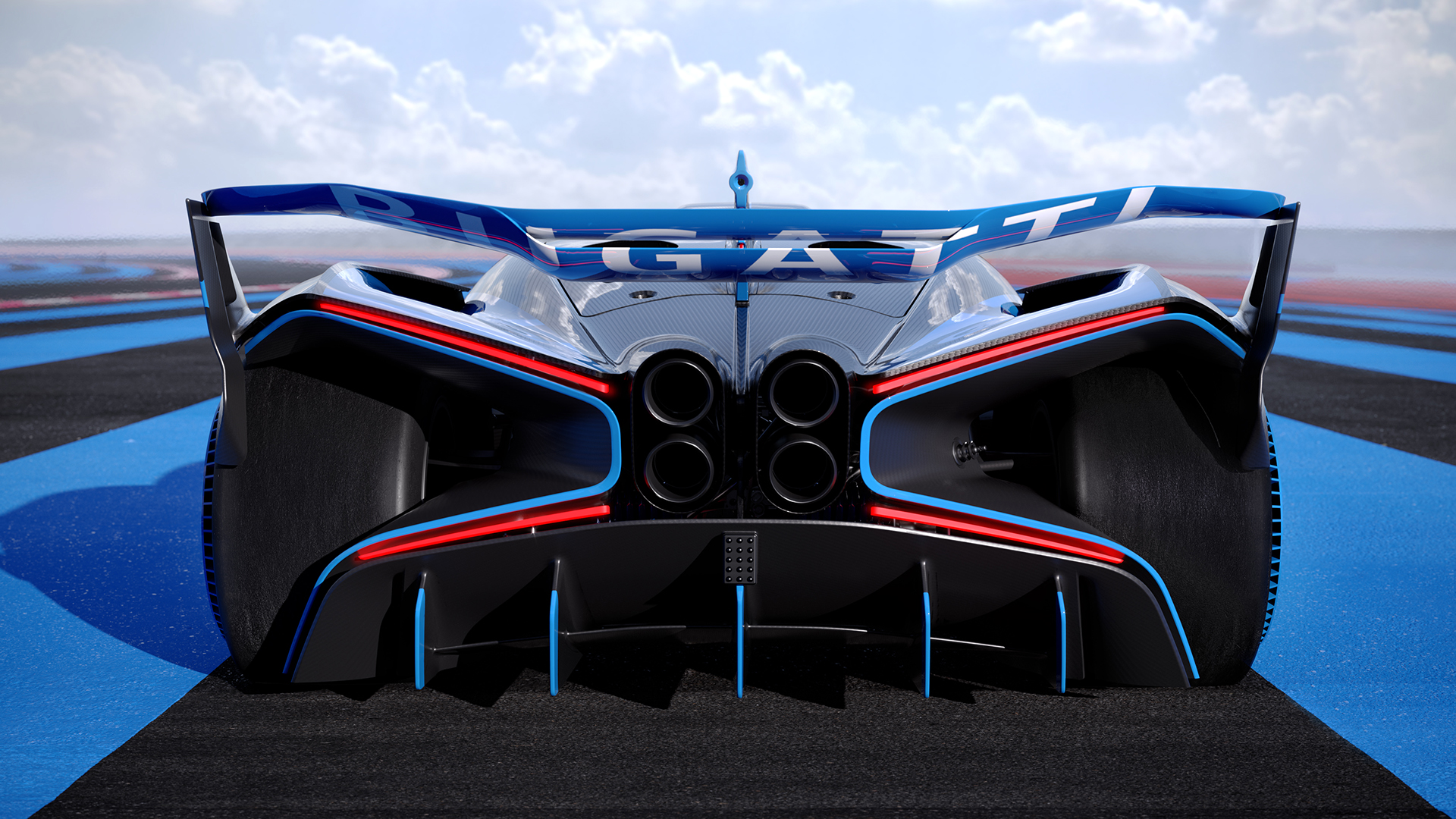 Bugatti Bolide brings 1,825bhp to the track