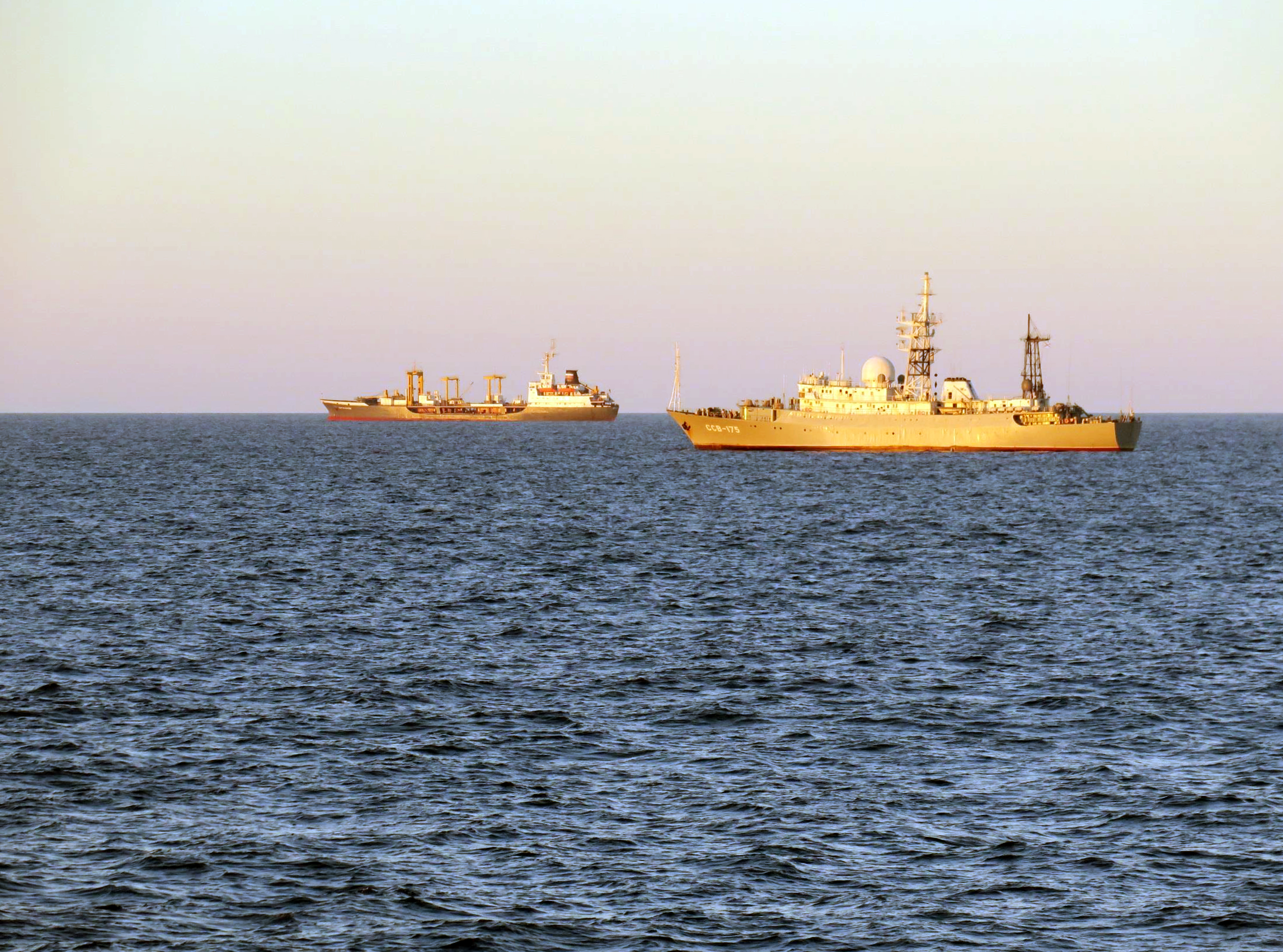 Russian ships 