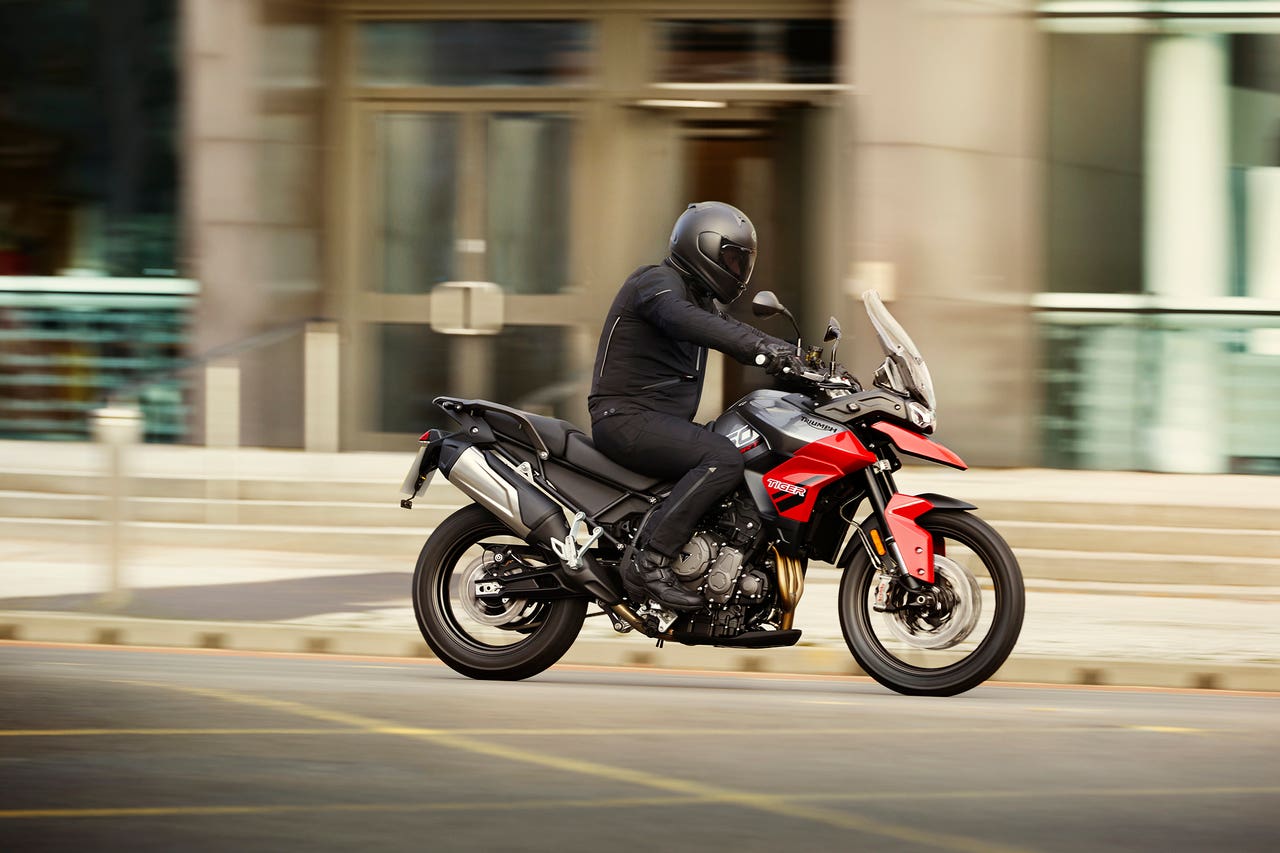 Triumph introduces new entrylevel Tiger 850 Sport Express & Star