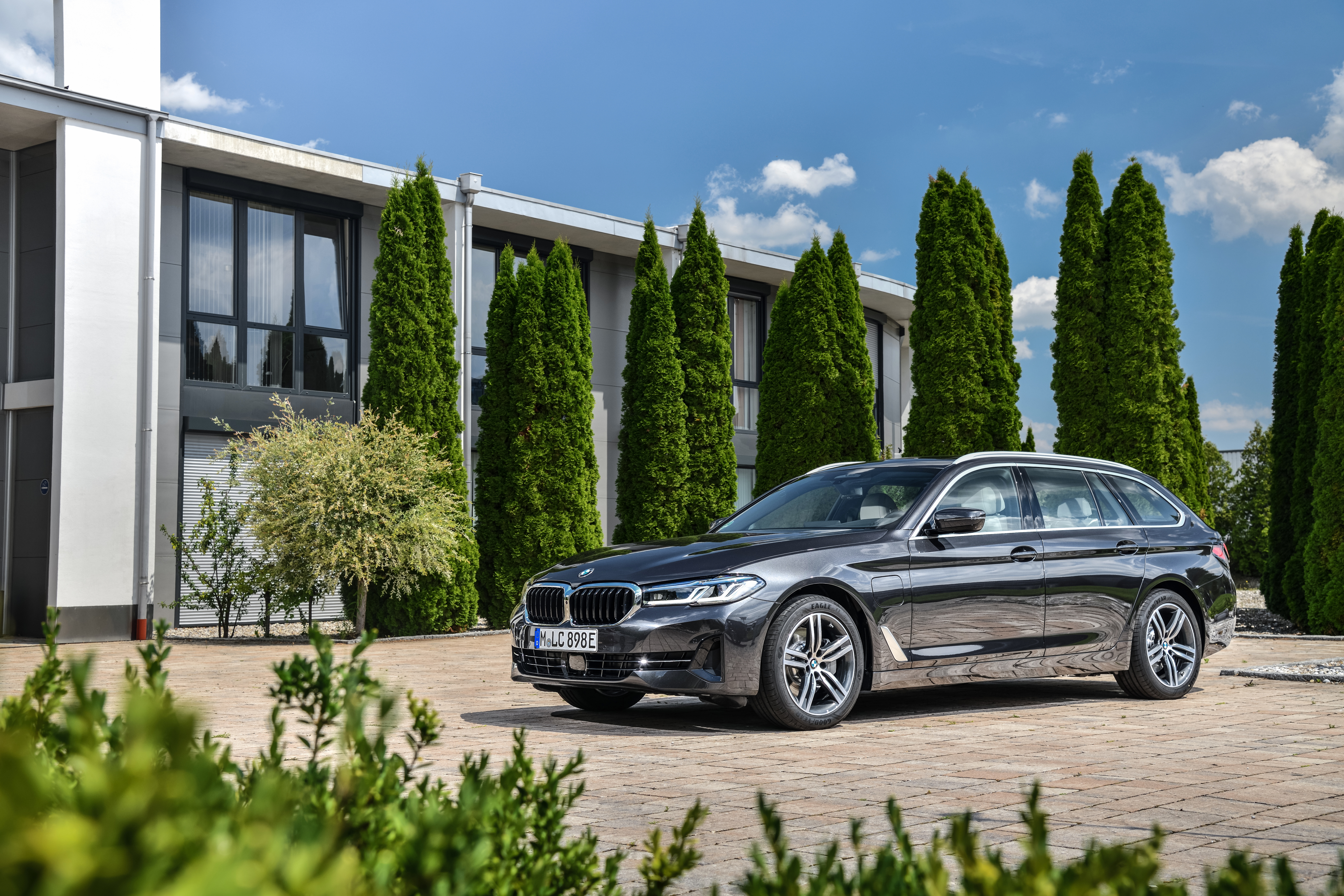 BMW 530e