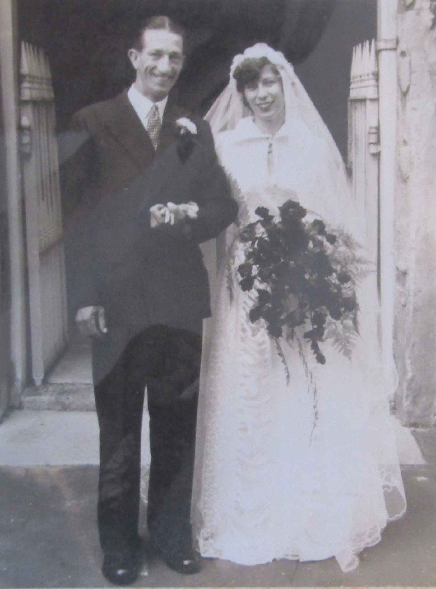 Ivor and Pansy Warren on their wedding day