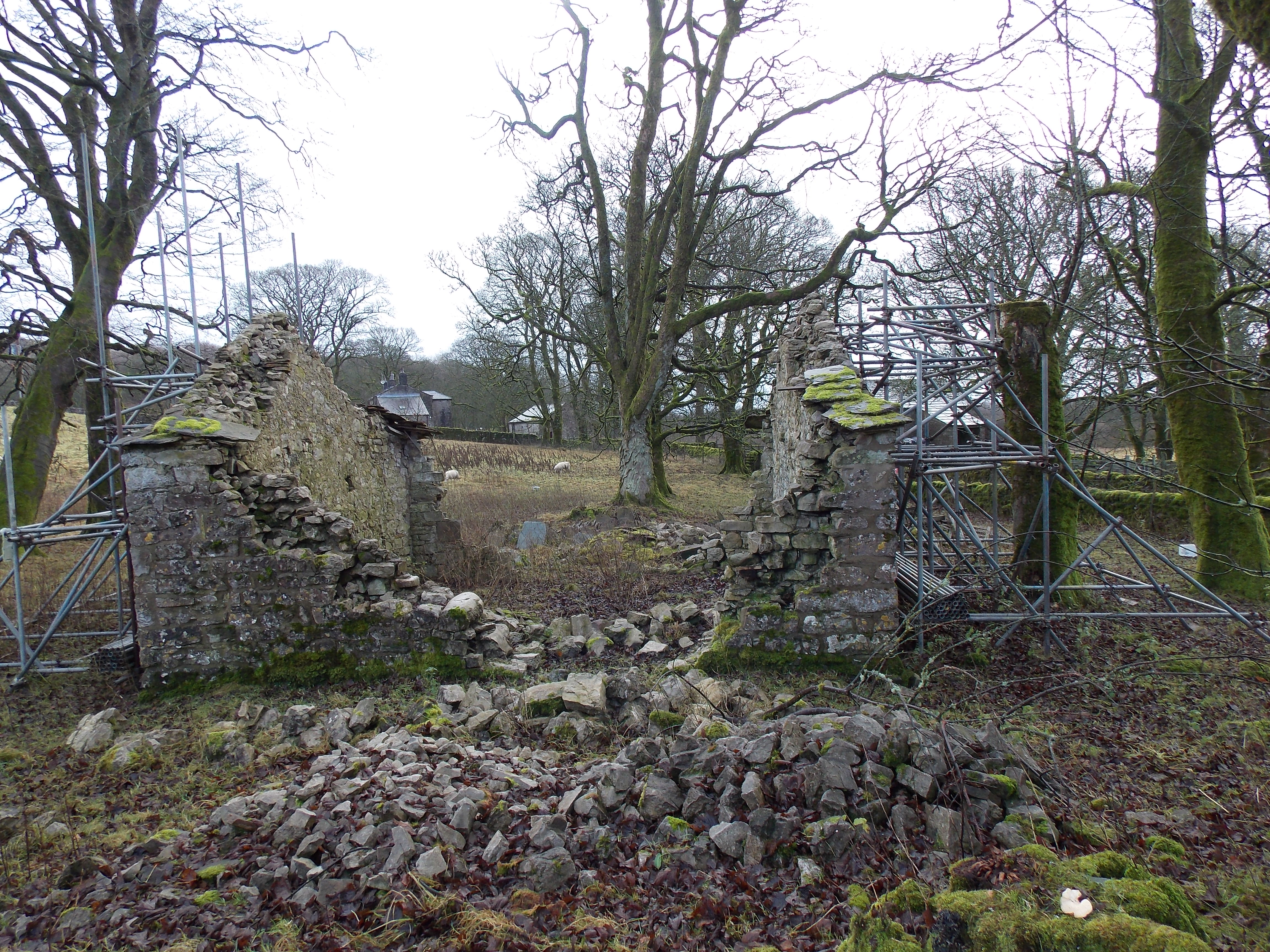 Malham Tarn barn