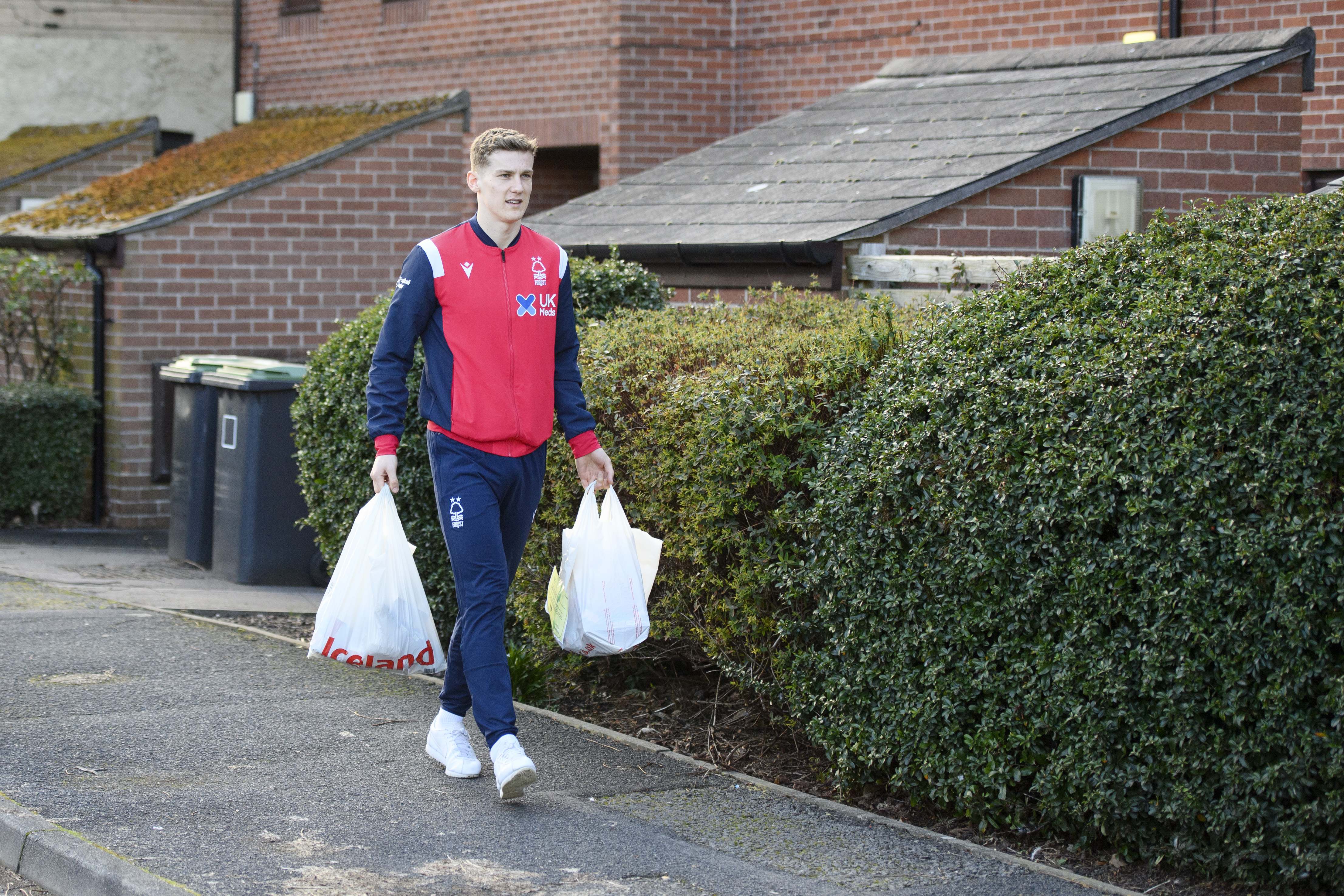 Ryan Yates delivers the parcels