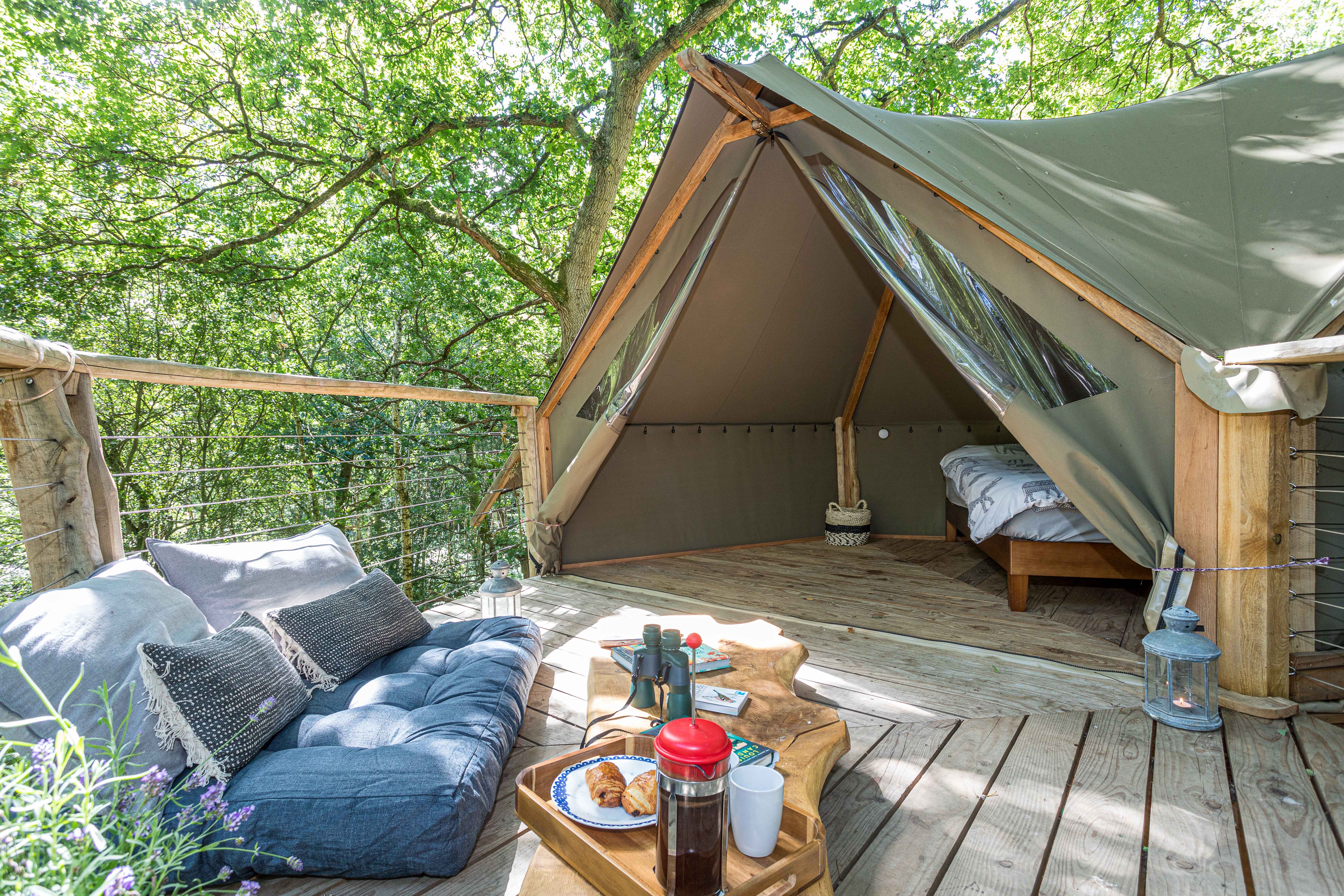 Undercover Woodland Treehouse Airbnb