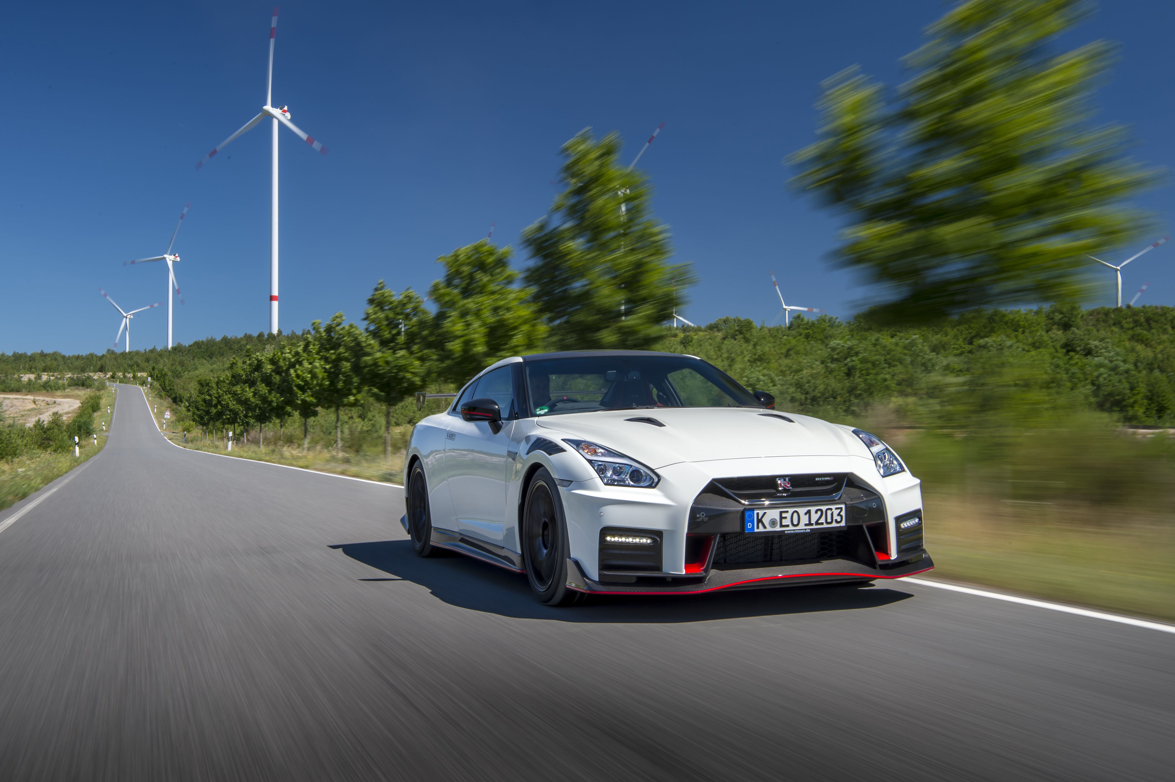 UK Drive The 592bhp Nissan GTR Nismo is the ultimate R35 Shropshire