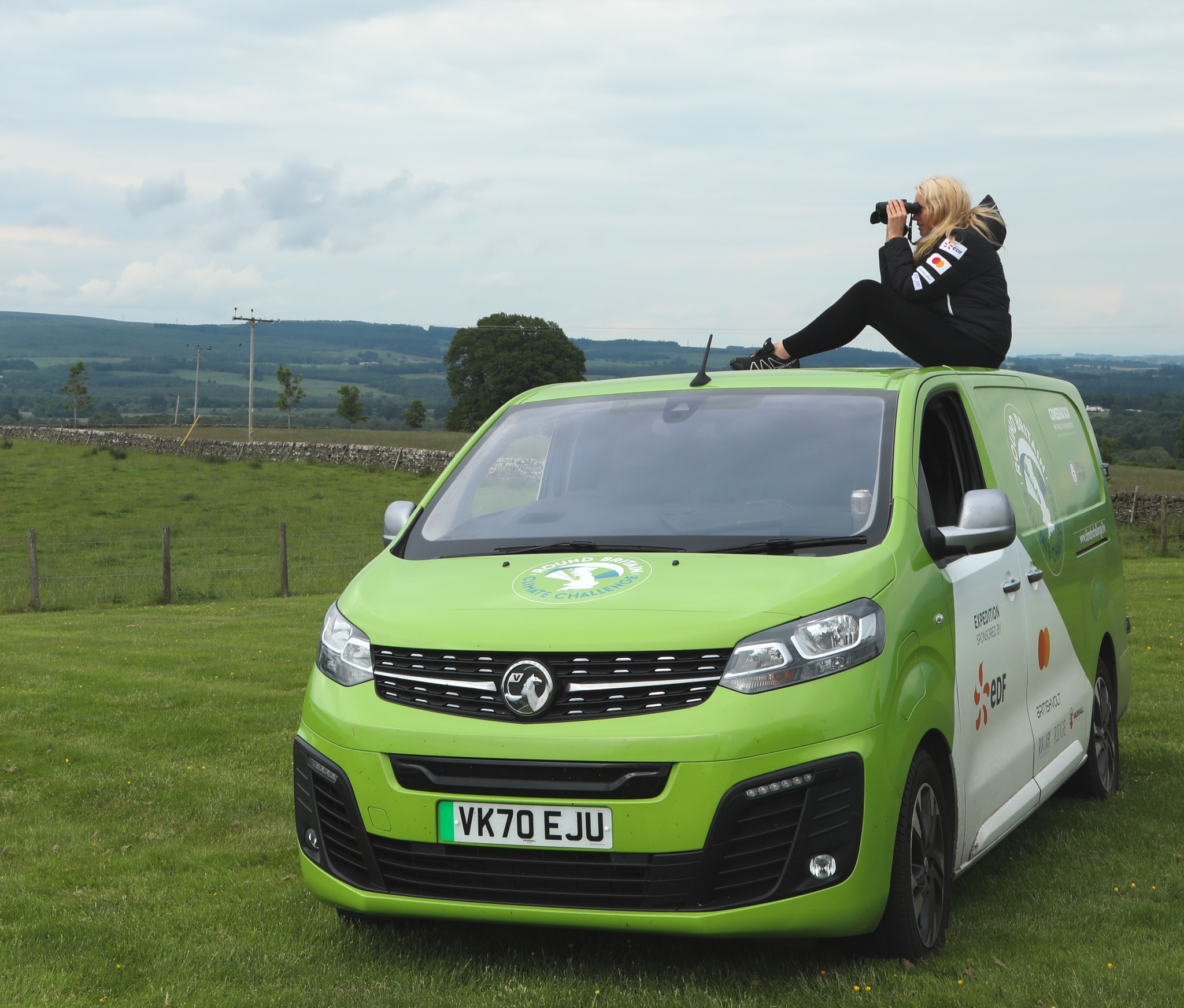 Vauxhall Vivaro support vehicle