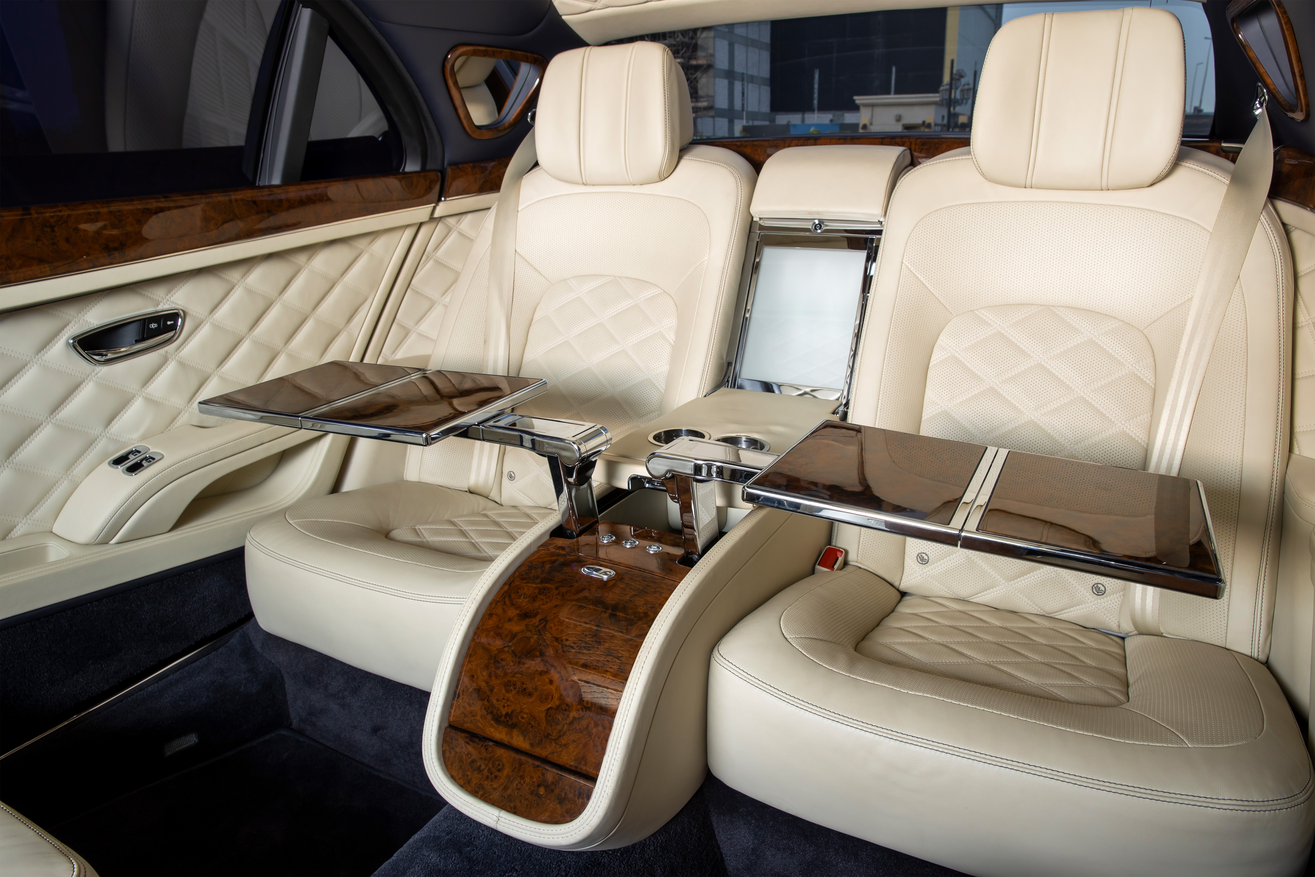 Bentley Mulsanne Grand Limousine by Mulliner