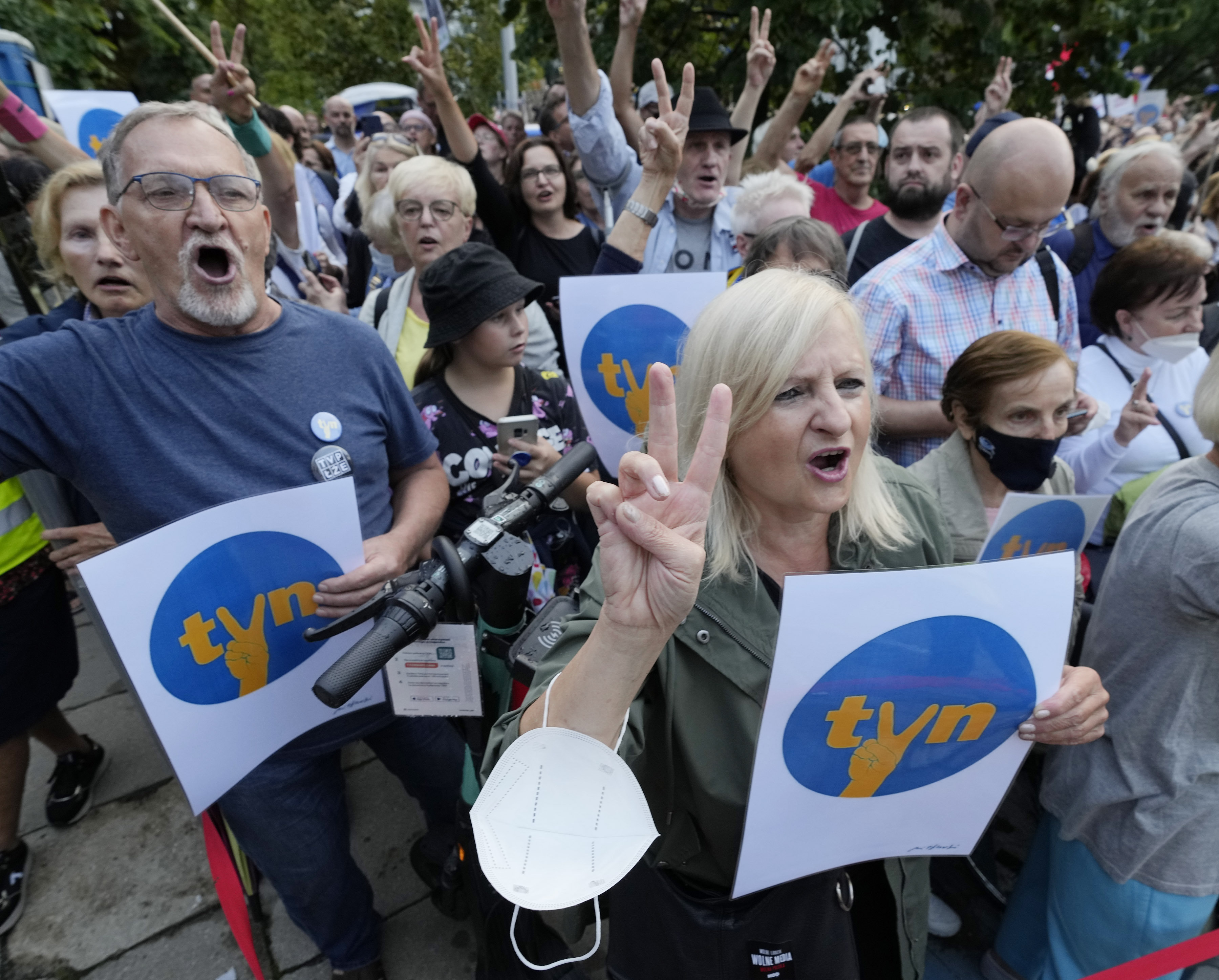 Poland media protest