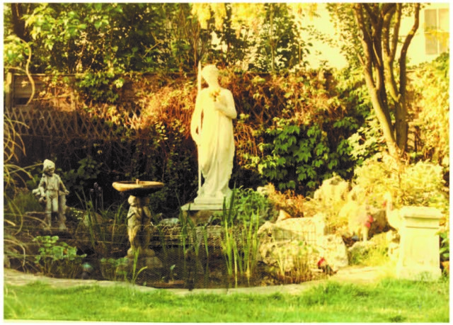 Statue of Aphrodite in the garden of Geoff Emerick