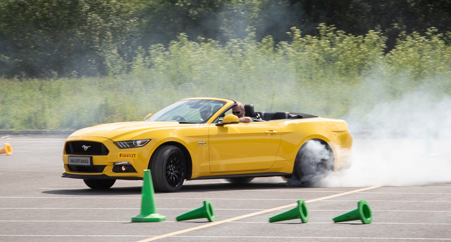 Drifting Ford Mustang